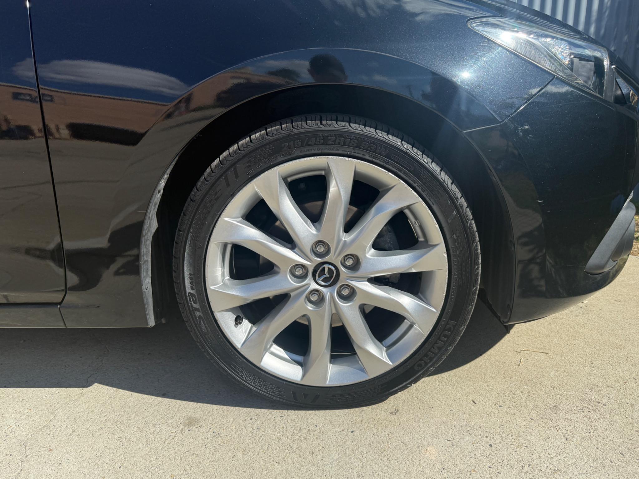 MAZDA MAZDA3