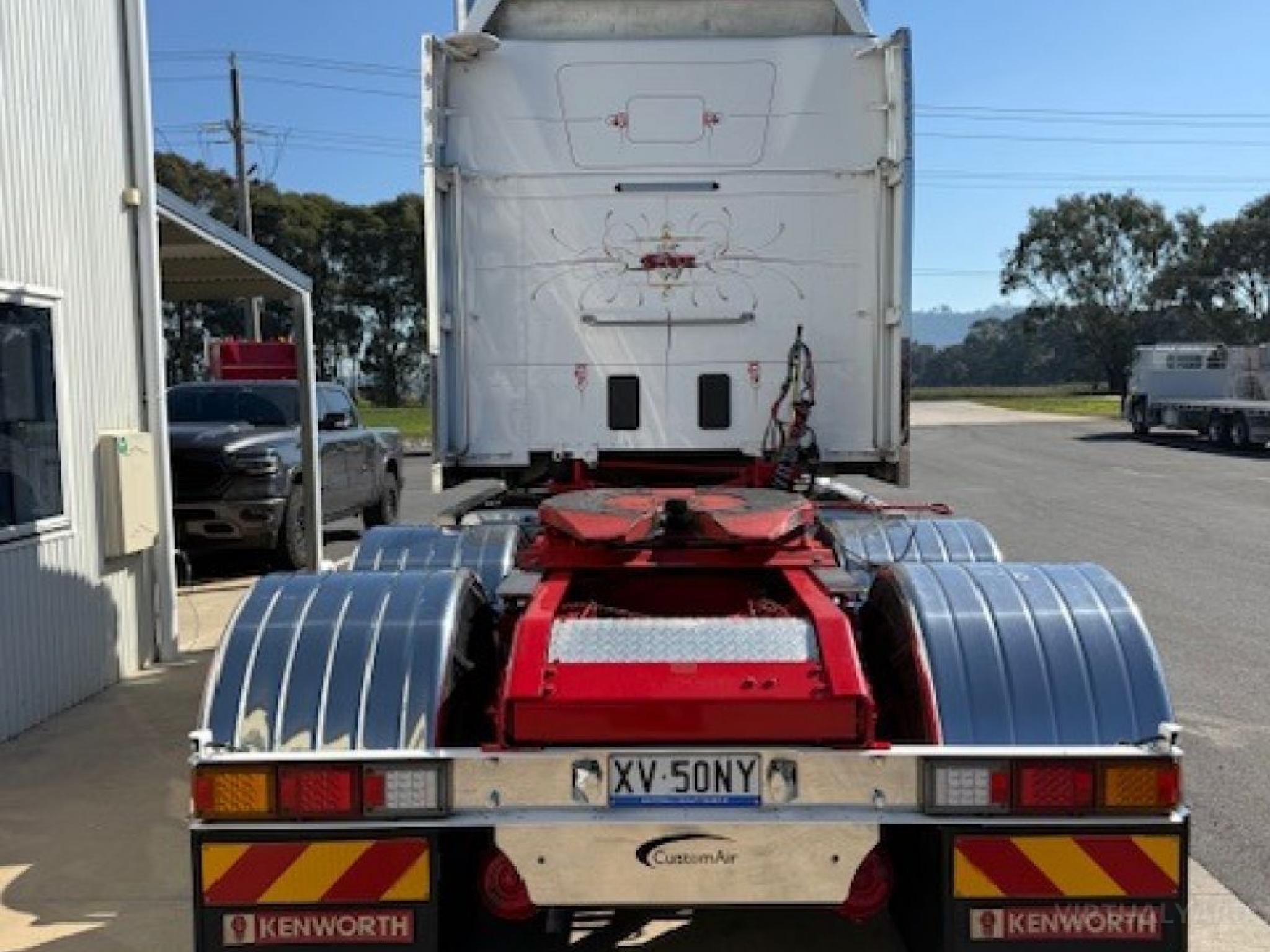 Kenworth T610SAR