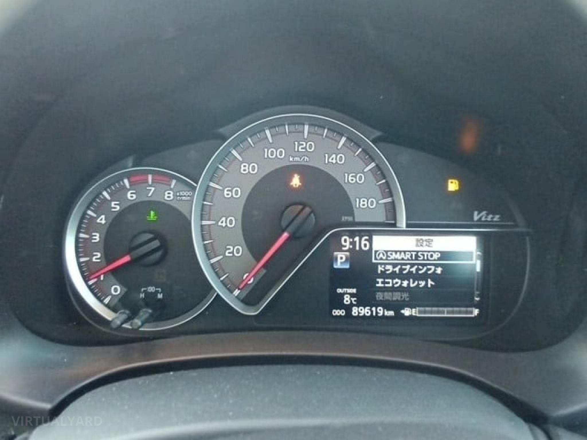 TOYOTA VITZ