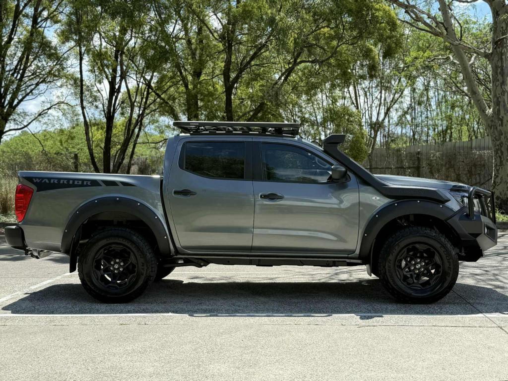 NISSAN NAVARA