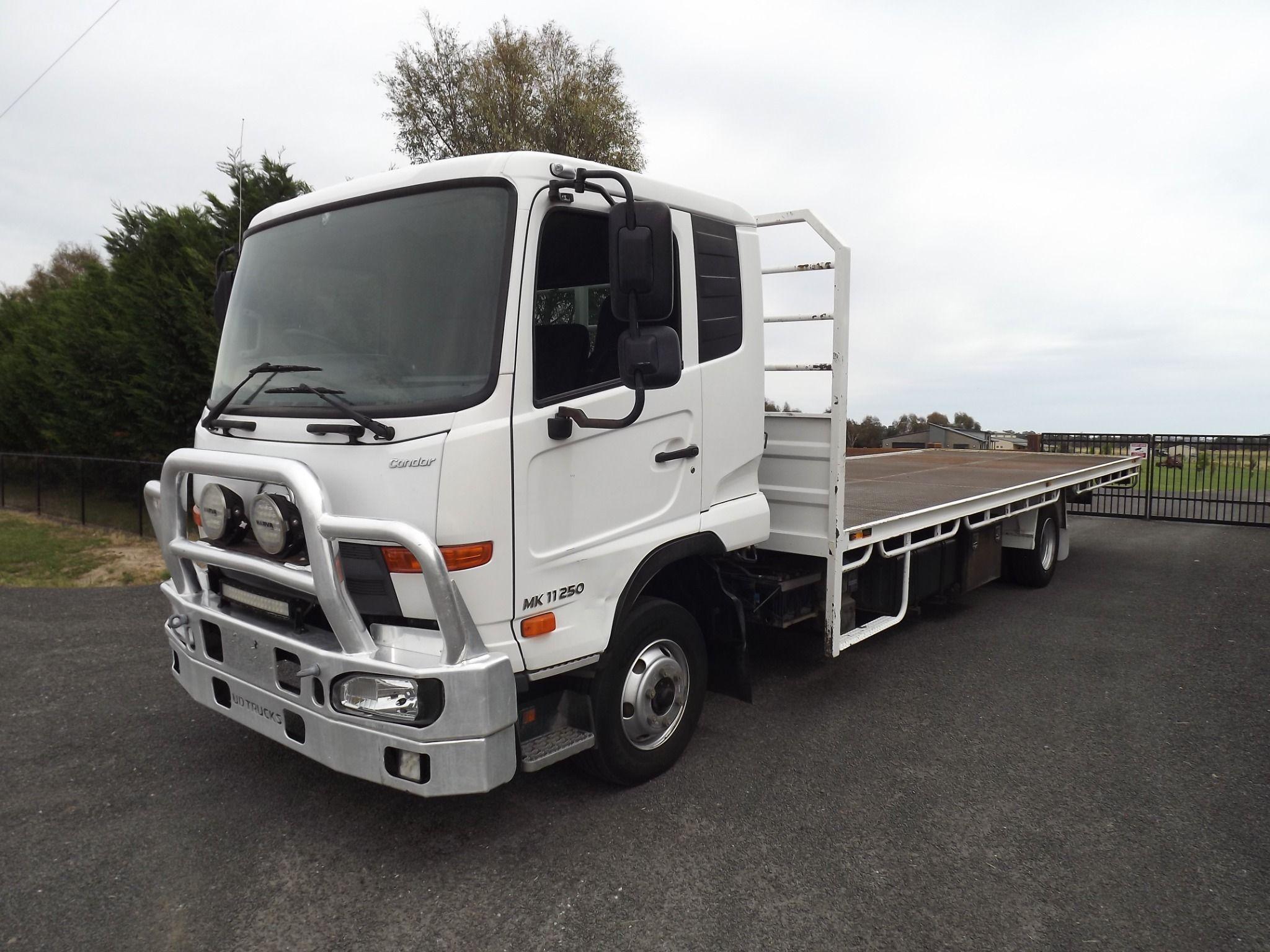 NISSAN UD CONDOR MK 11 250