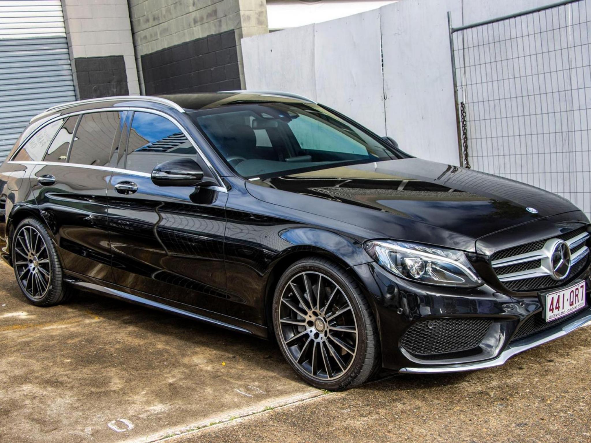 MERCEDES-BENZ C250