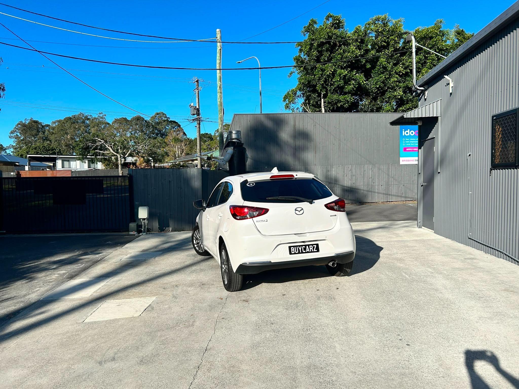 Mazda 2