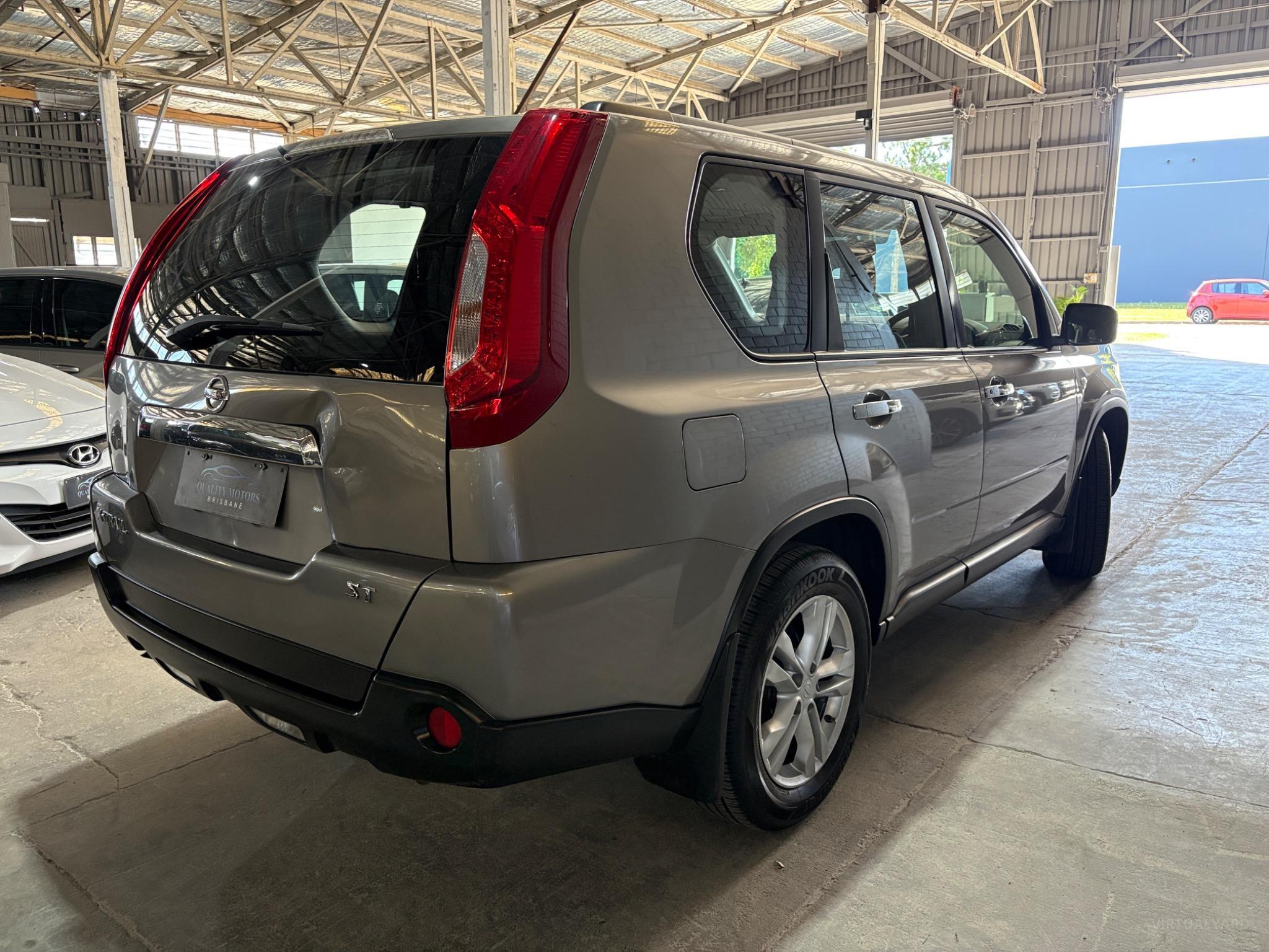 NISSAN X-TRAIL
