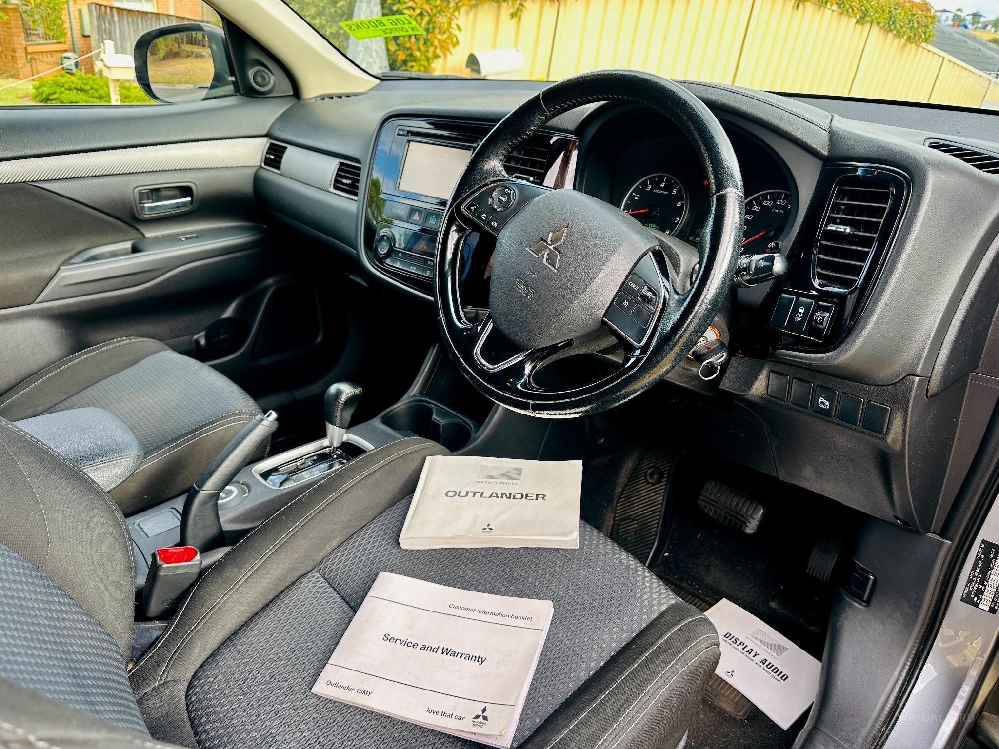 Mitsubishi Outlander
