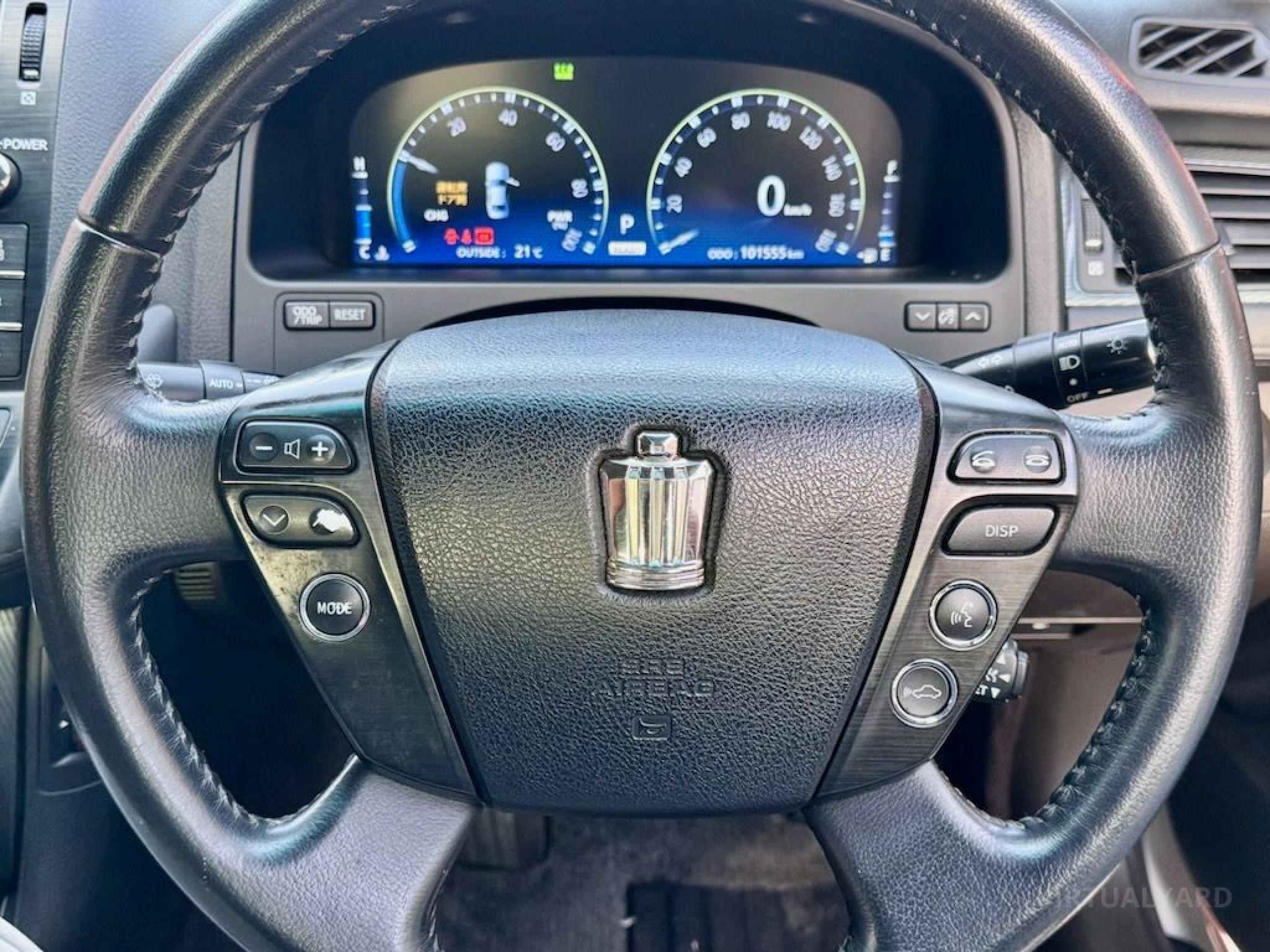 TOYOTA CROWN