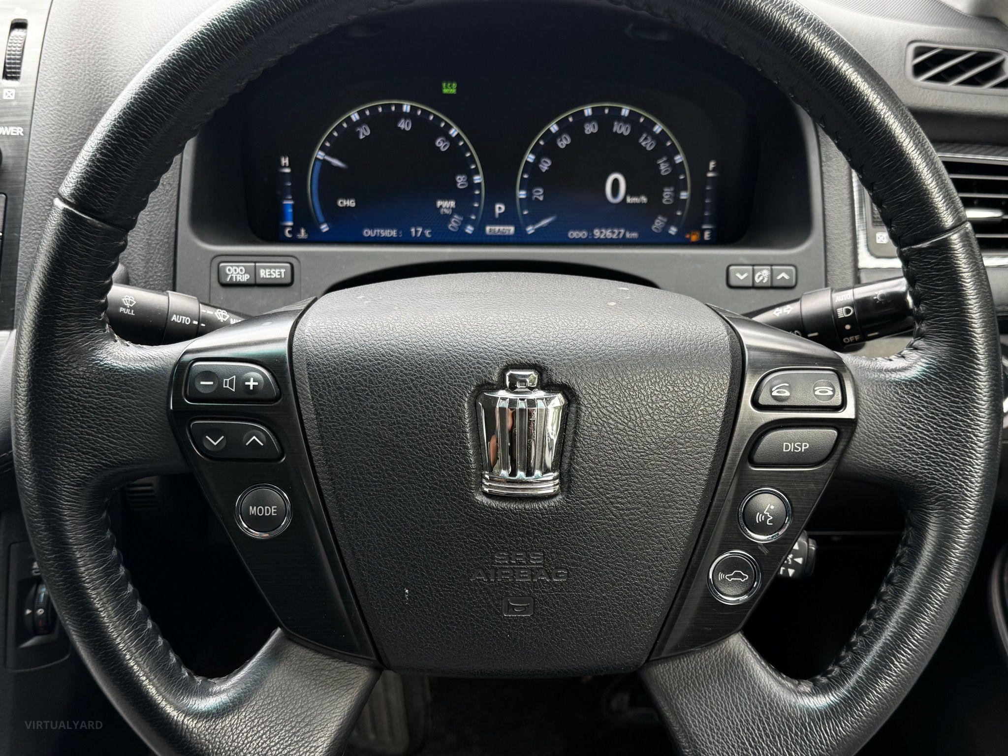 TOYOTA CROWN