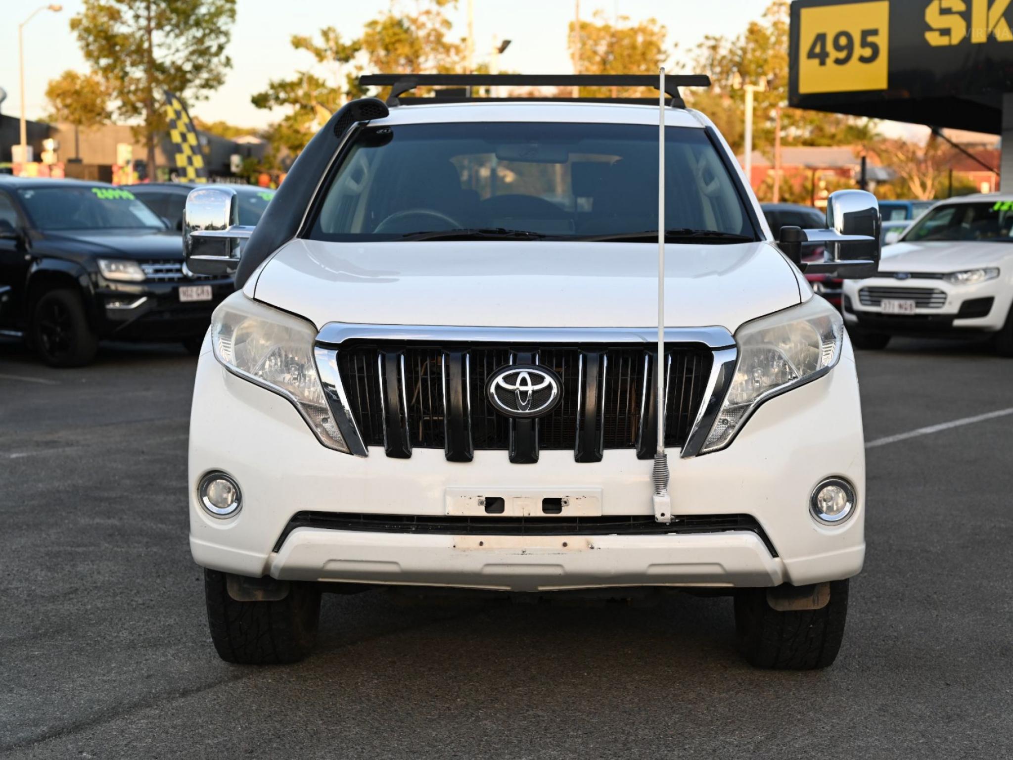 TOYOTA LANDCRUISER PRADO