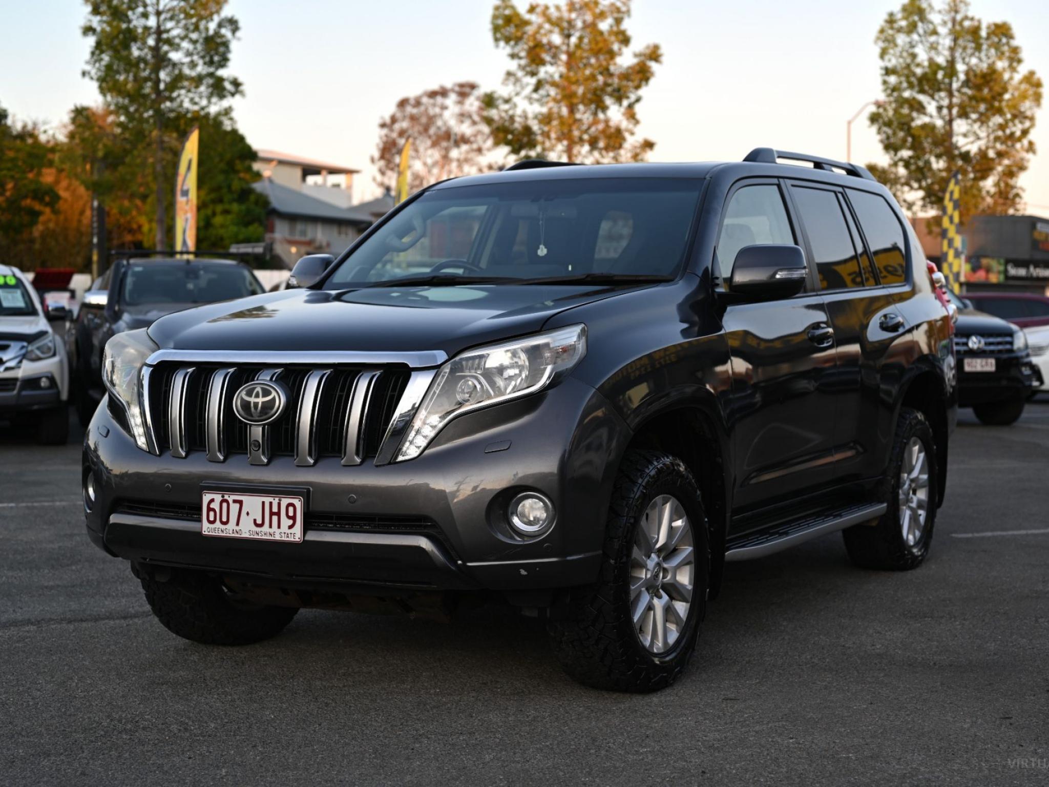 TOYOTA LANDCRUISER PRADO