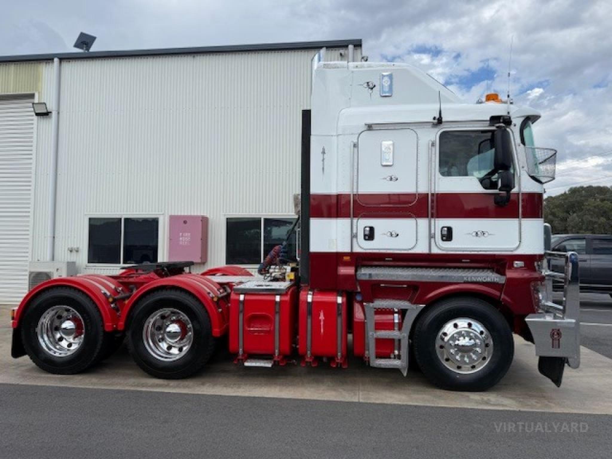 Kenworth K200