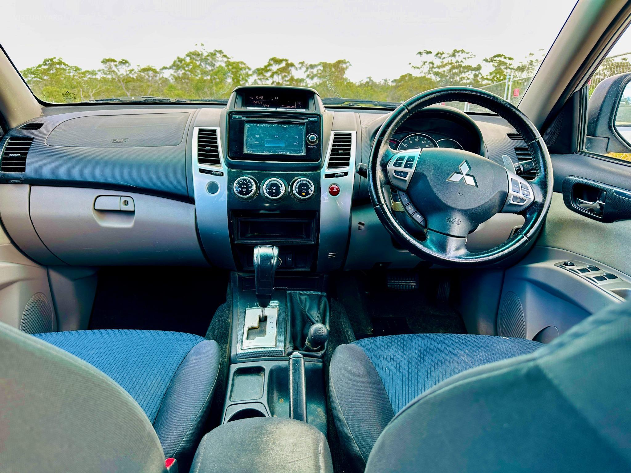 Mitsubishi Challenger