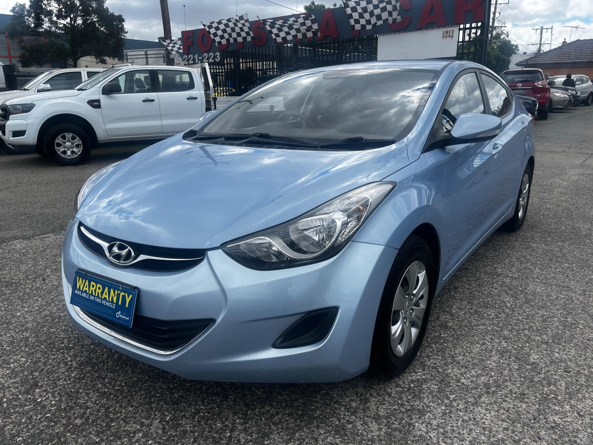HYUNDAI ELANTRA