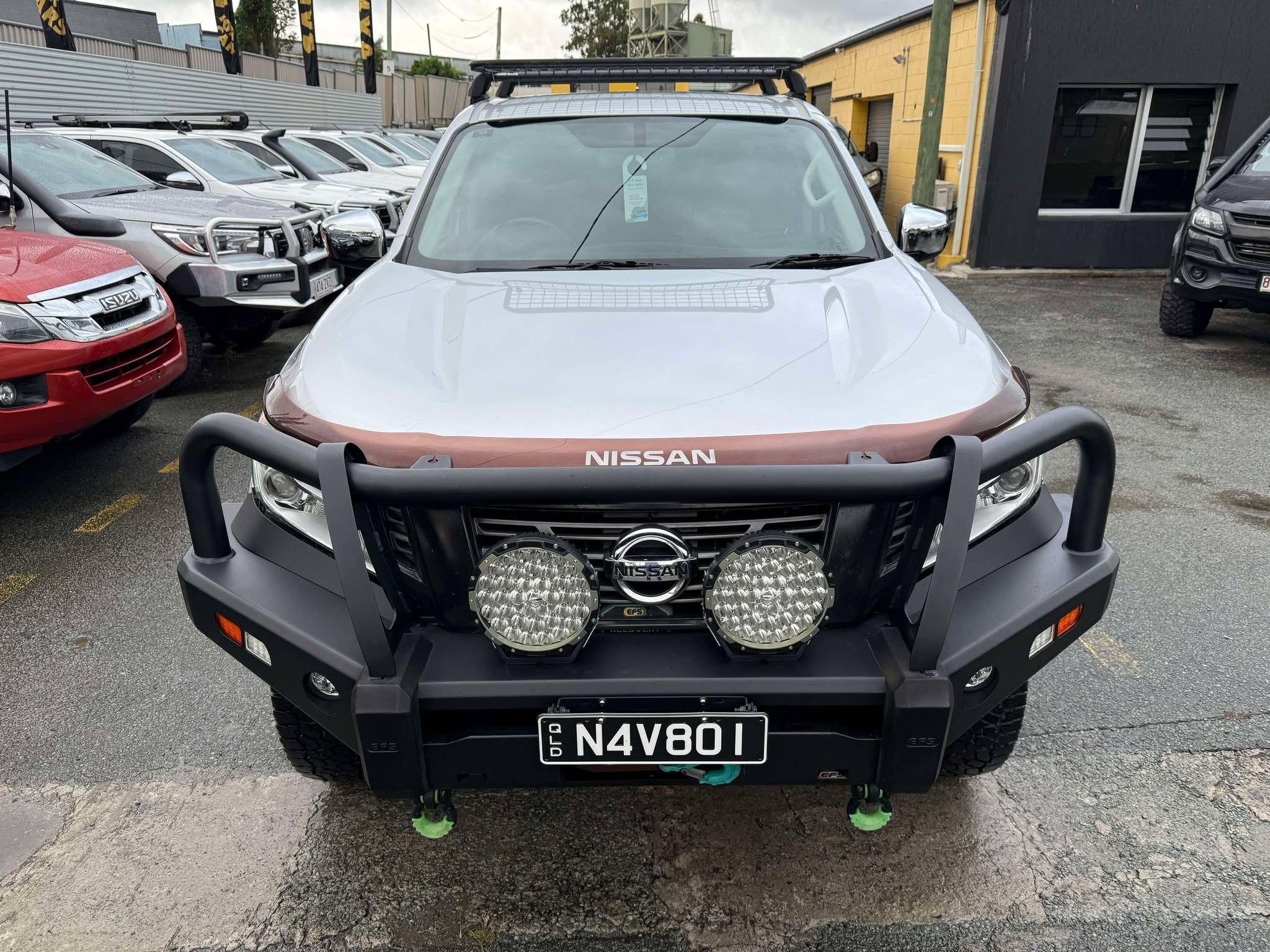 NISSAN NAVARA