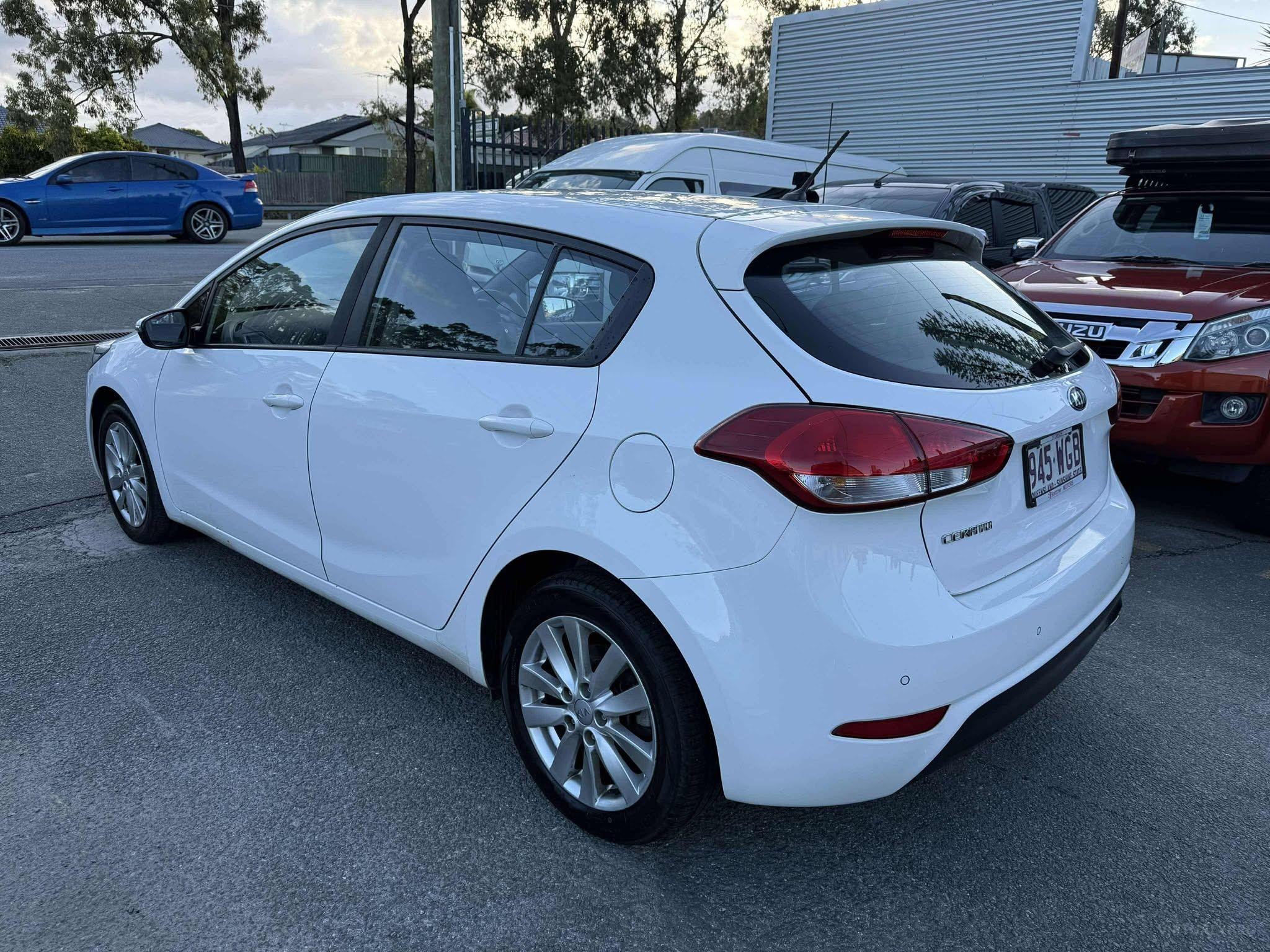 KIA CERATO