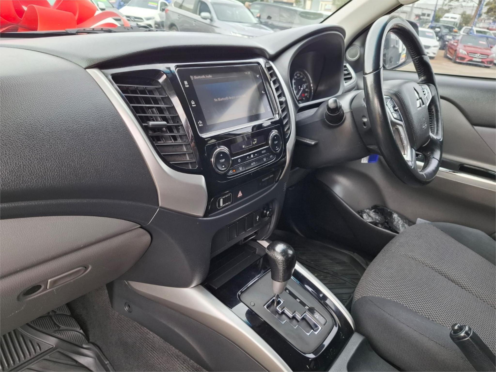 2018 MITSUBISHI TRITON MQ MY18 GLX UTILITY DOUBLE CAB 4DR SPTS AUTO 5SP 4X4 960KG 2.4DT image 19