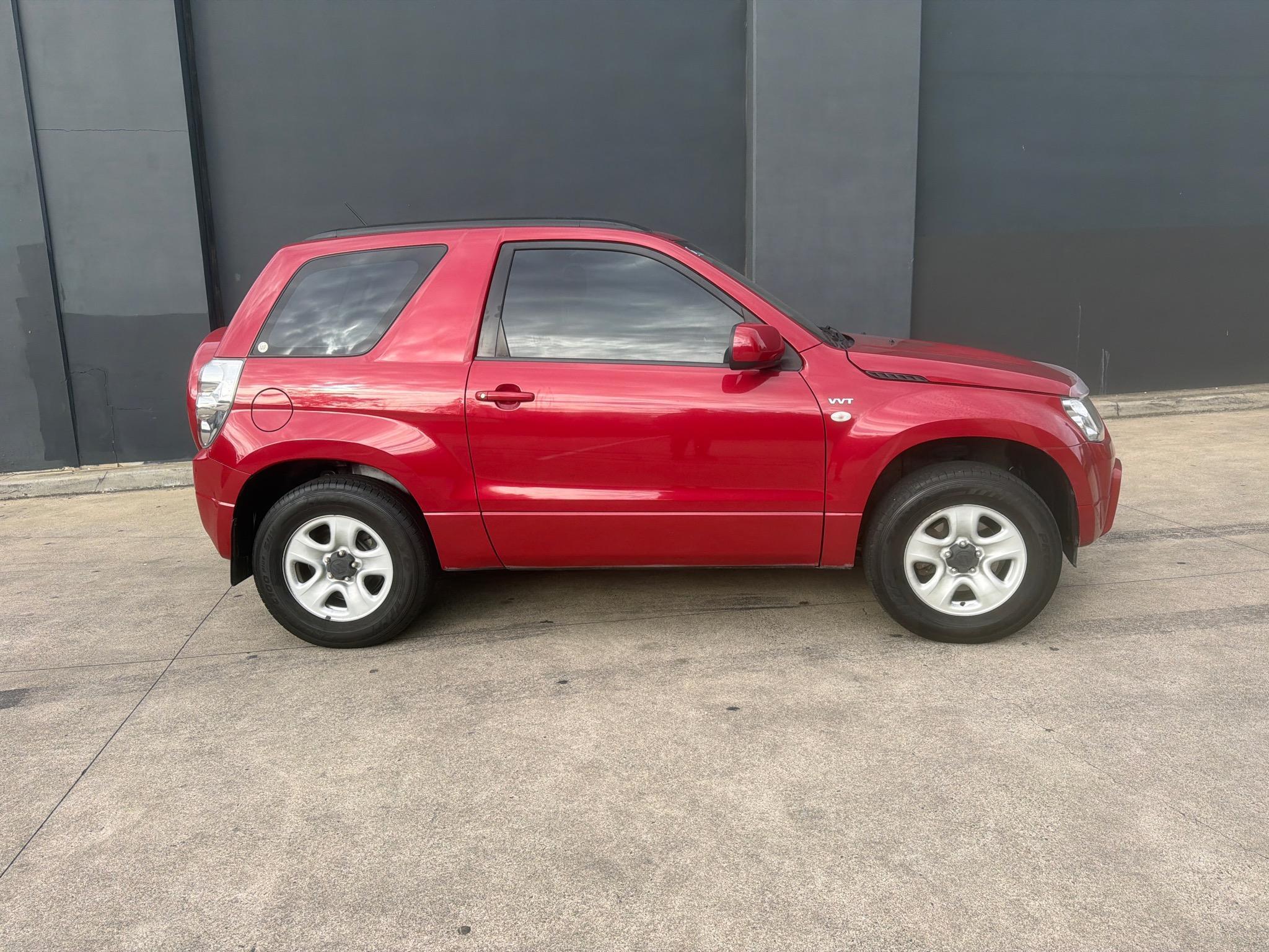 SUZUKI GRAND VITARA JB WAGON 5DR AUTO 4SP 4X4 2.4I [MY09] image 2