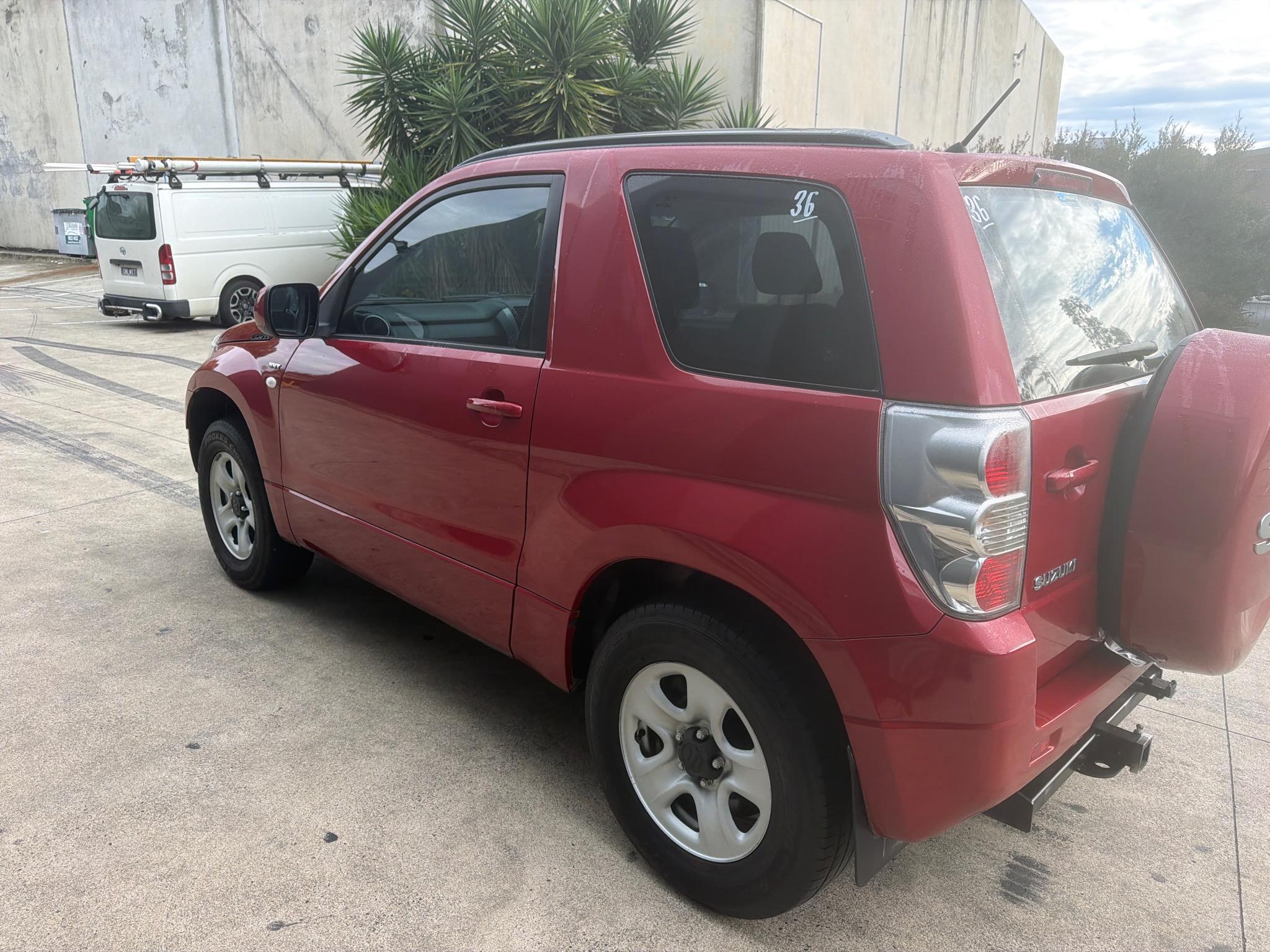 SUZUKI GRAND VITARA JB WAGON 5DR AUTO 4SP 4X4 2.4I [MY09] image 12