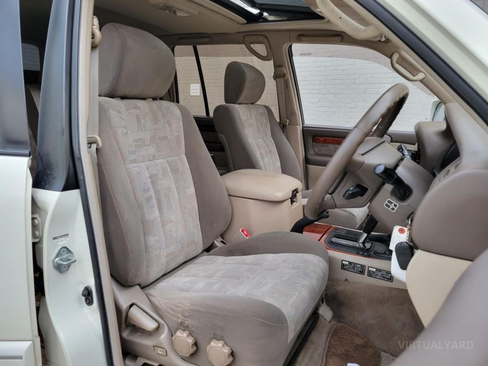 TOYOTA LANDCRUISER