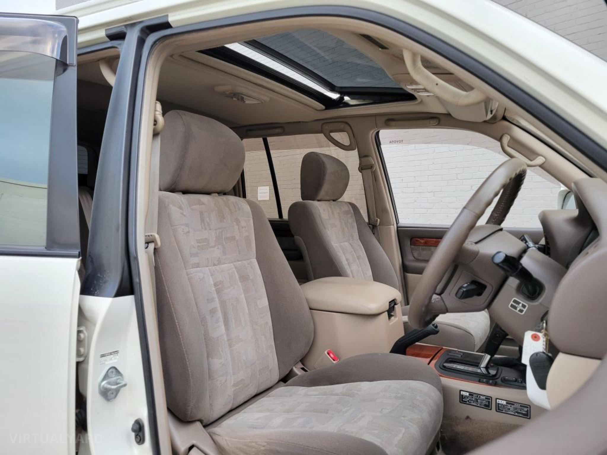 TOYOTA LANDCRUISER