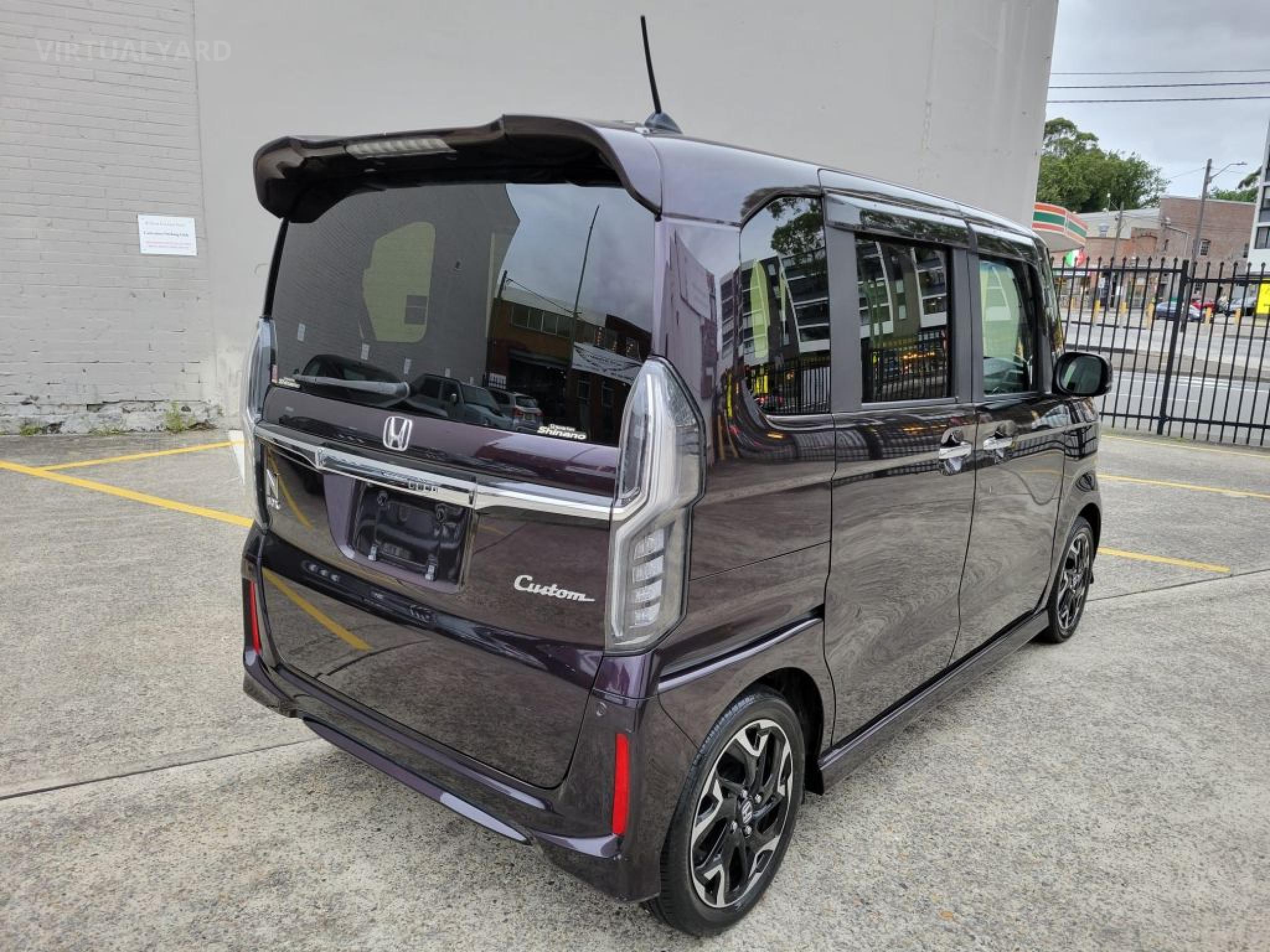 HONDA N BOX
