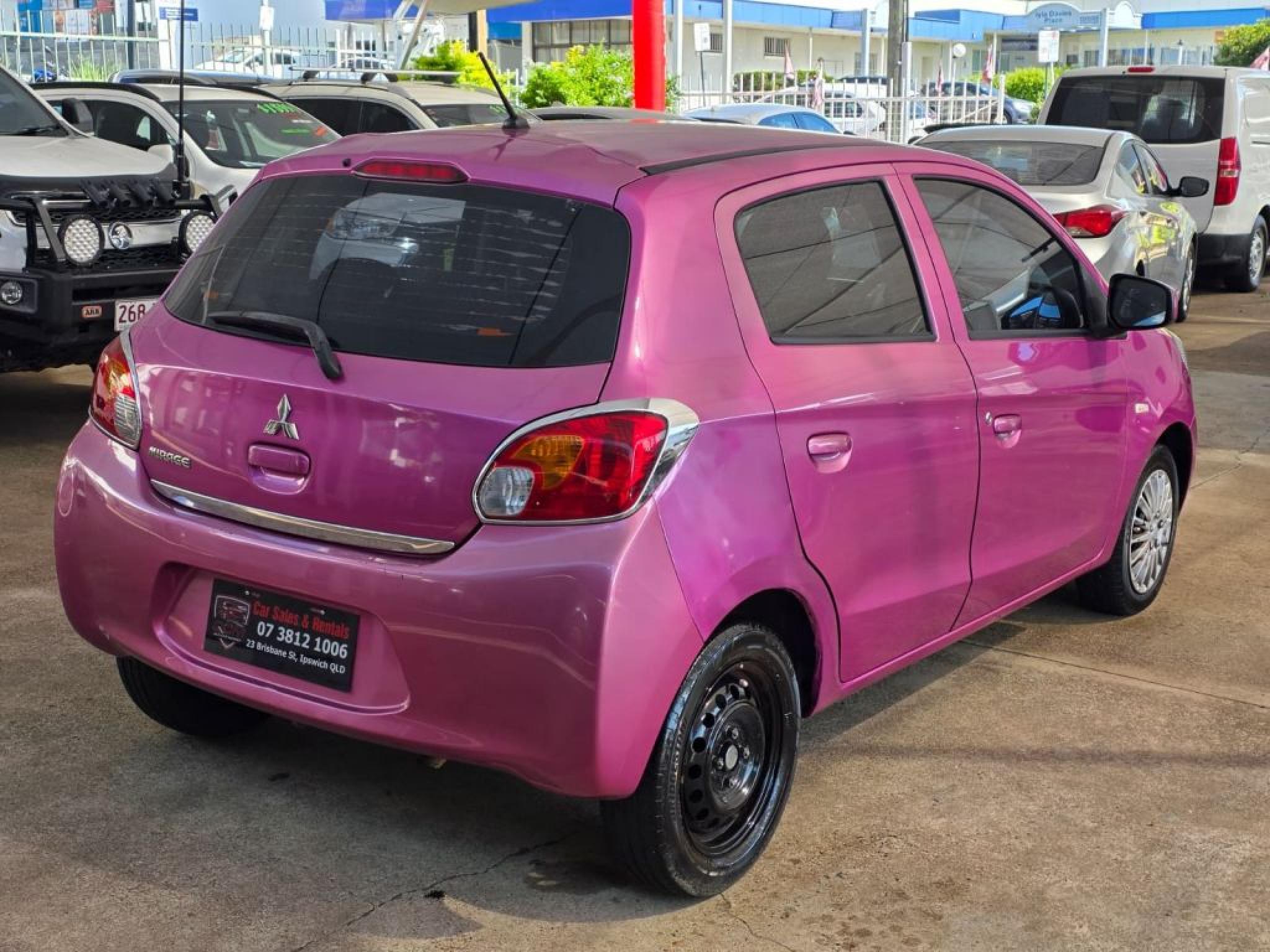 MITSUBISHI MIRAGE