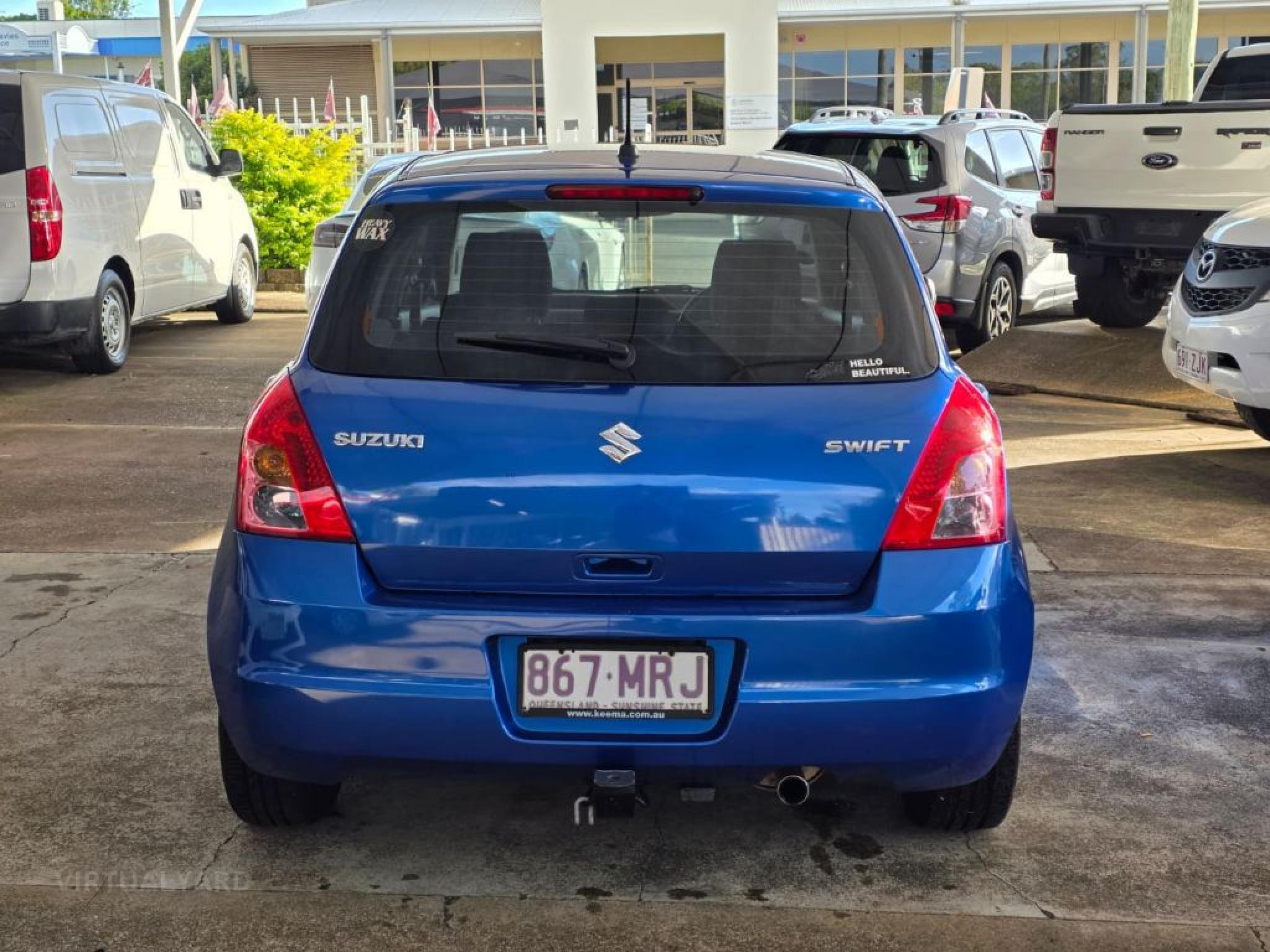 SUZUKI SWIFT