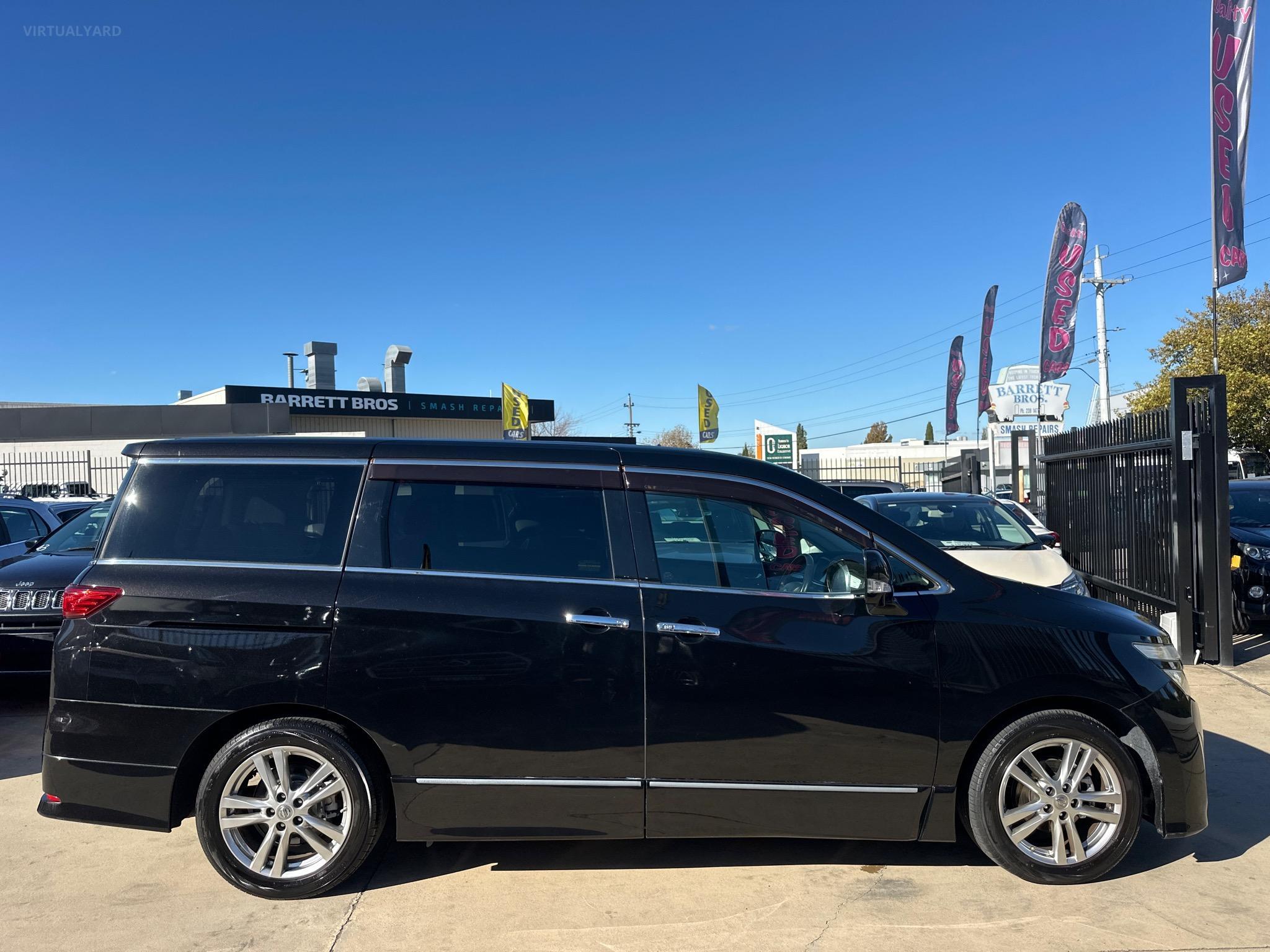 NISSAN ELGRAND