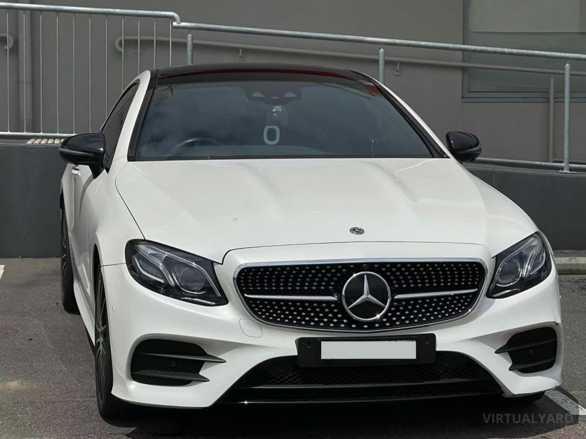 MERCEDES-BENZ E300