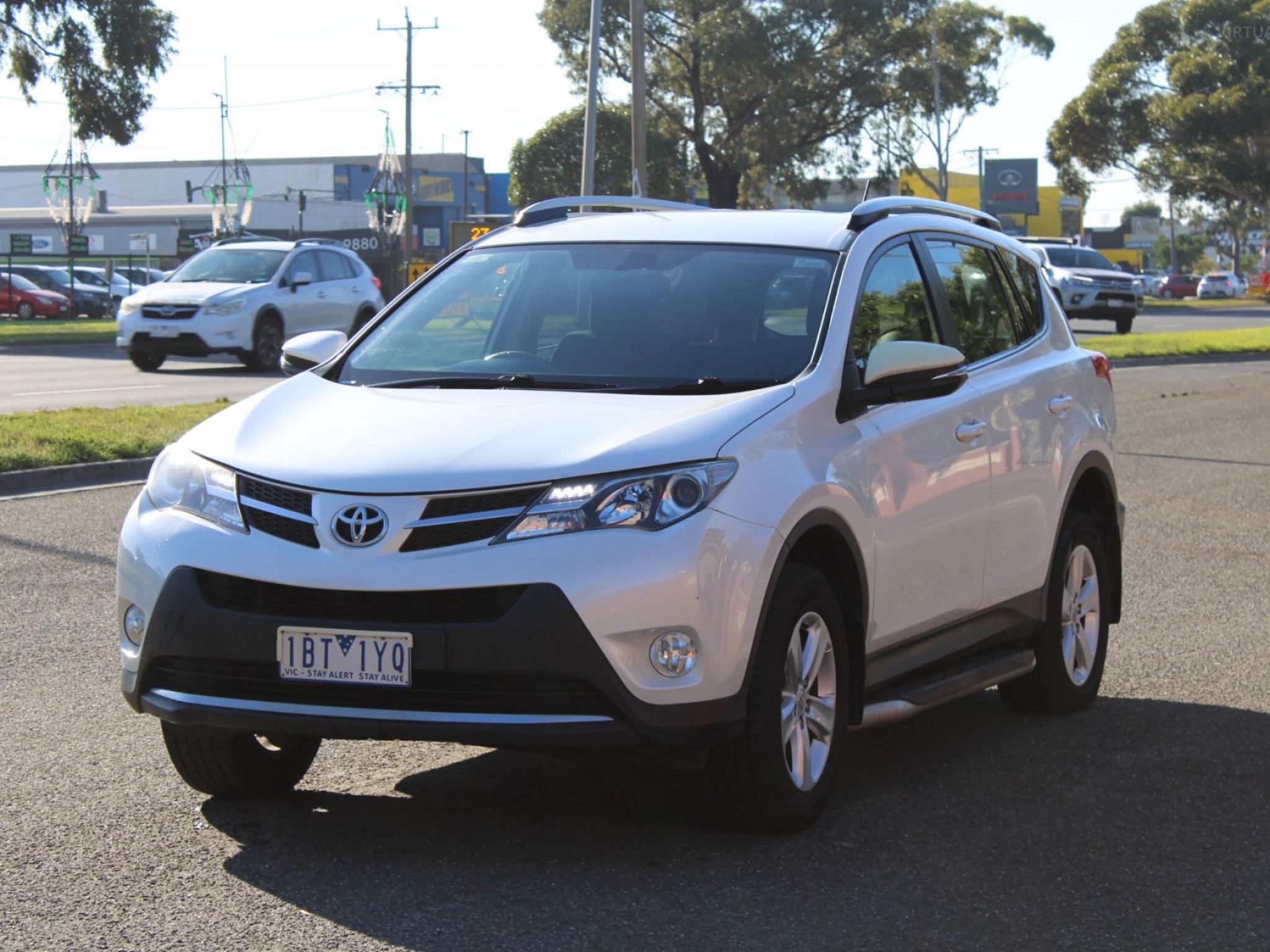 TOYOTA RAV4