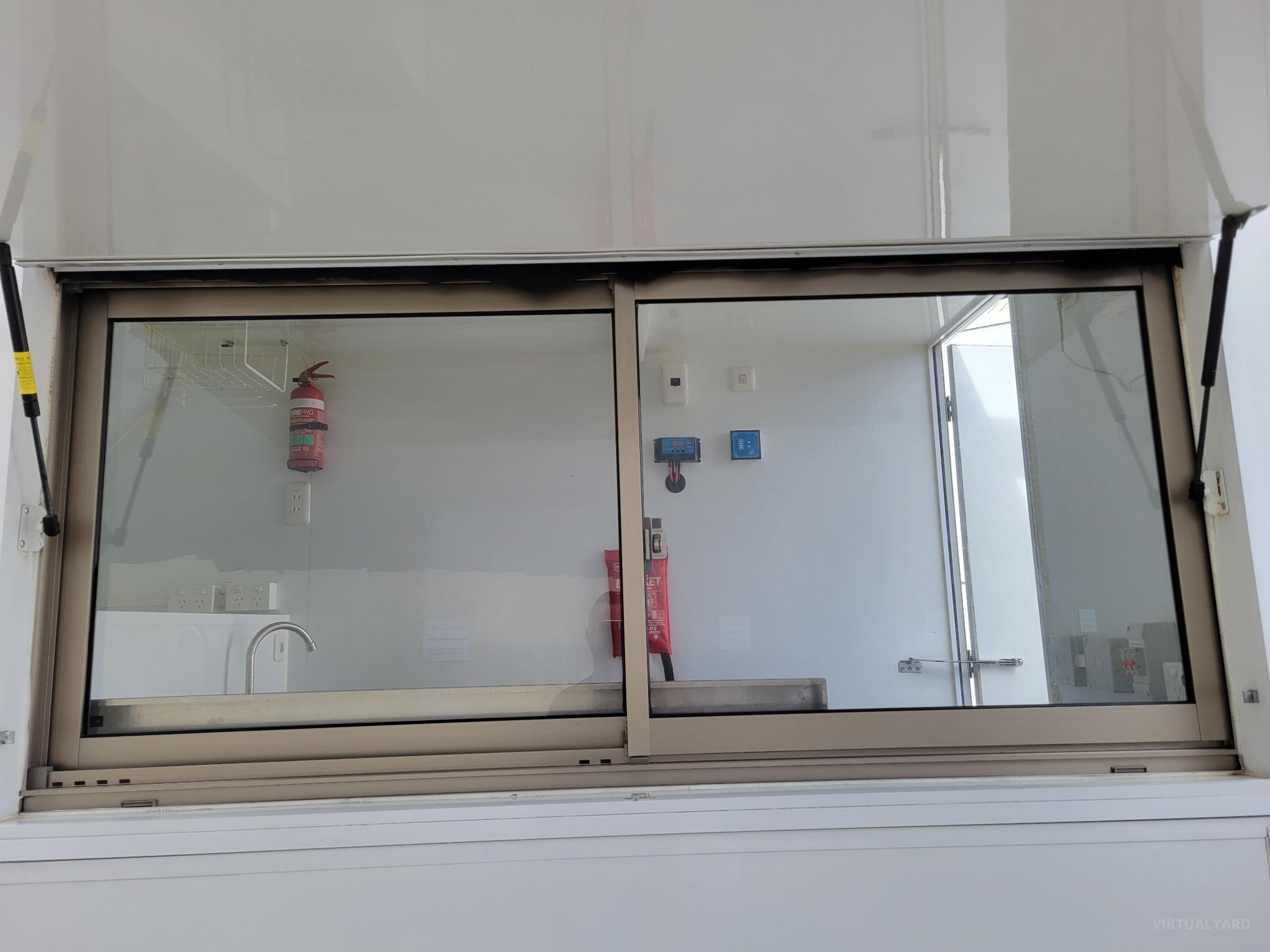 SUZUKI CARRY Food service cart