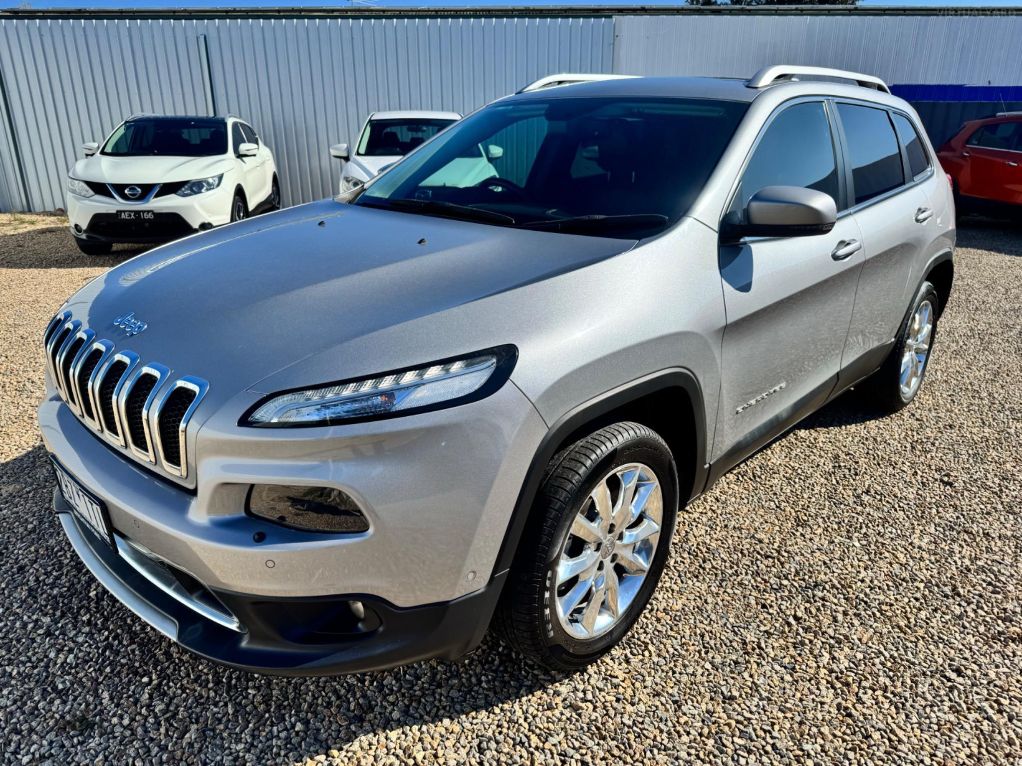 JEEP CHEROKEE