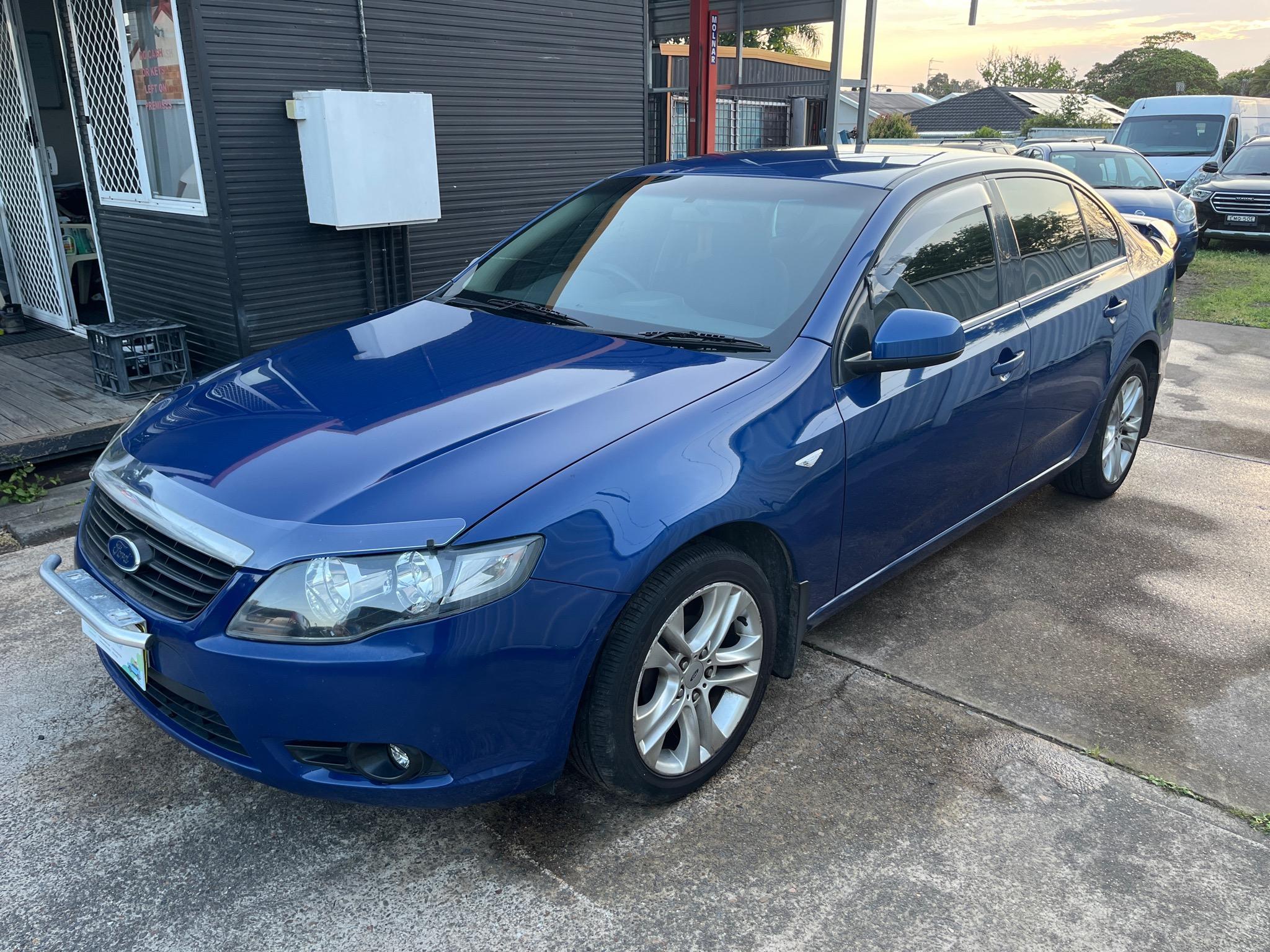 FORD FALCON