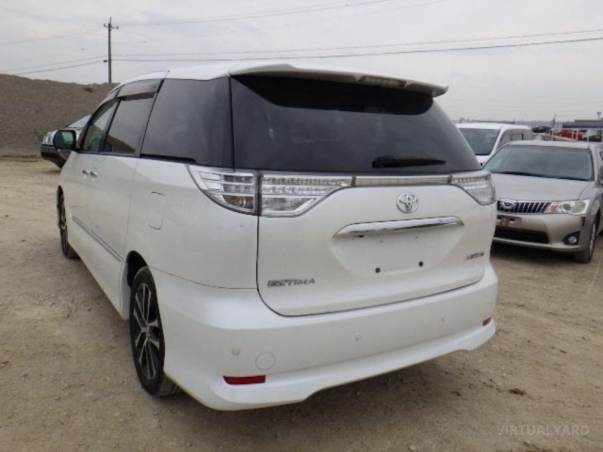 TOYOTA ESTIMA