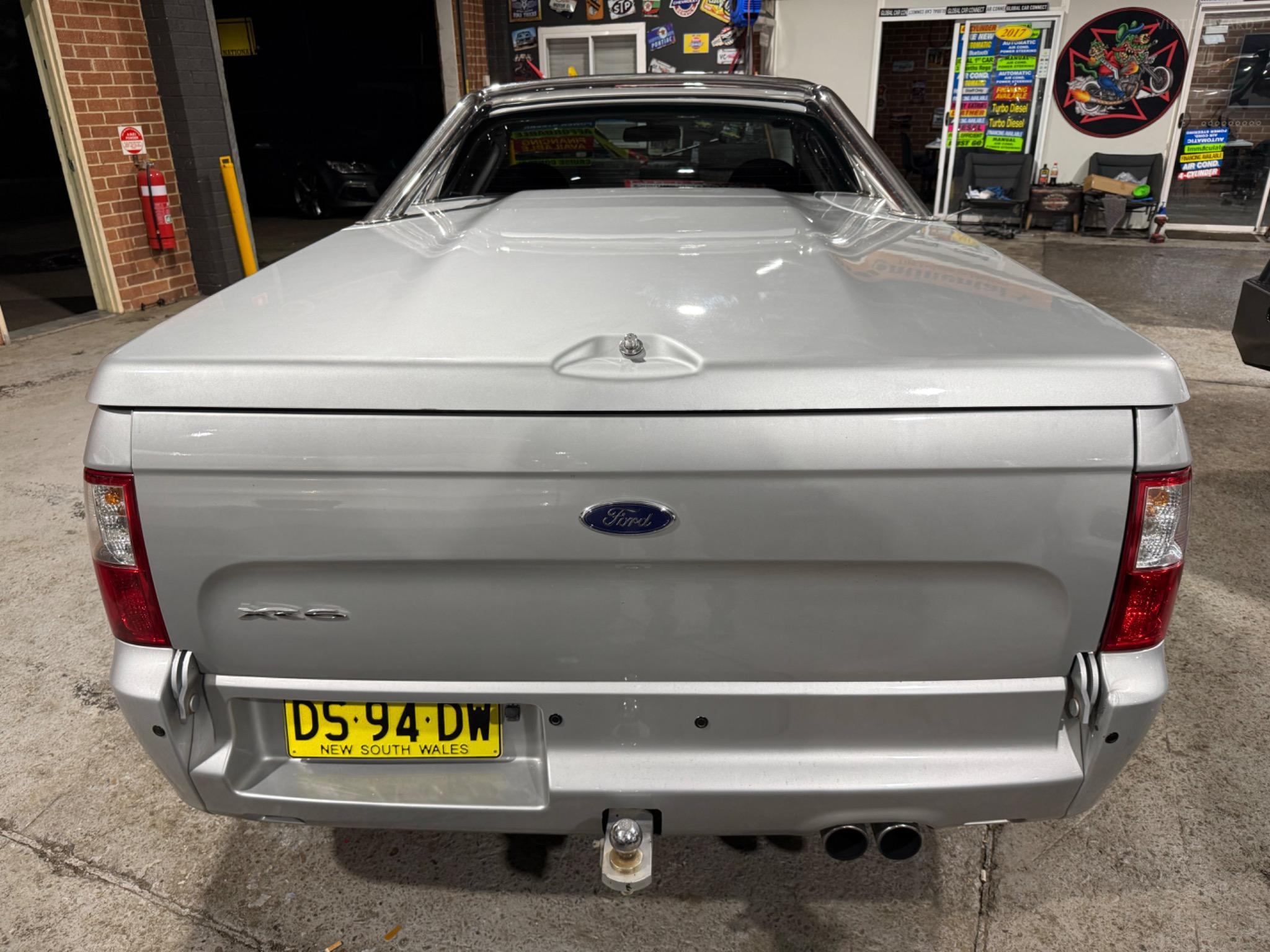 FORD FALCON
