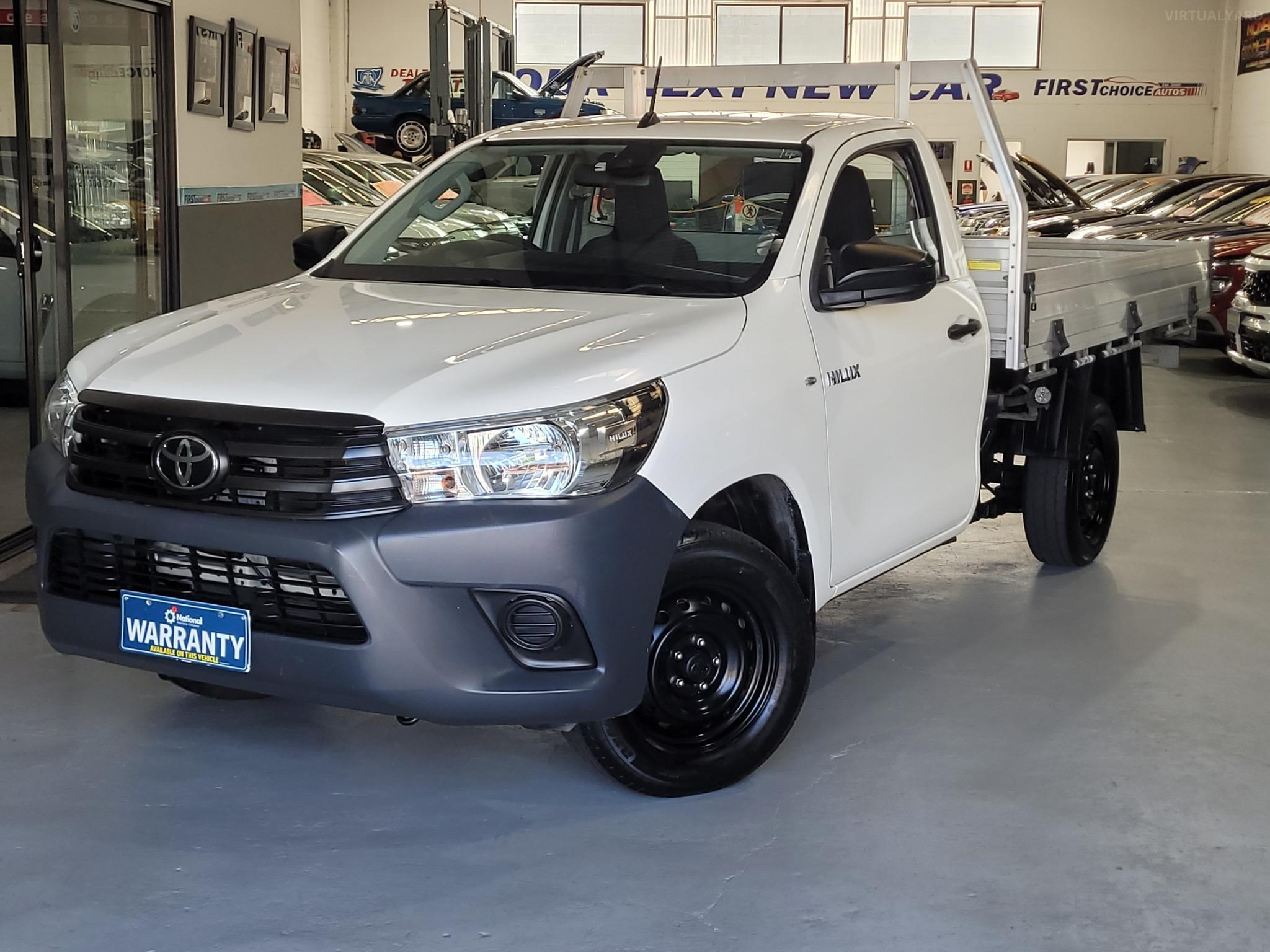 TOYOTA HILUX
