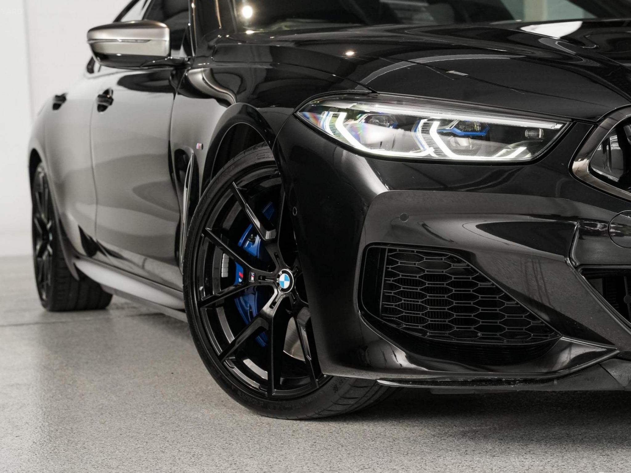 BMW 8