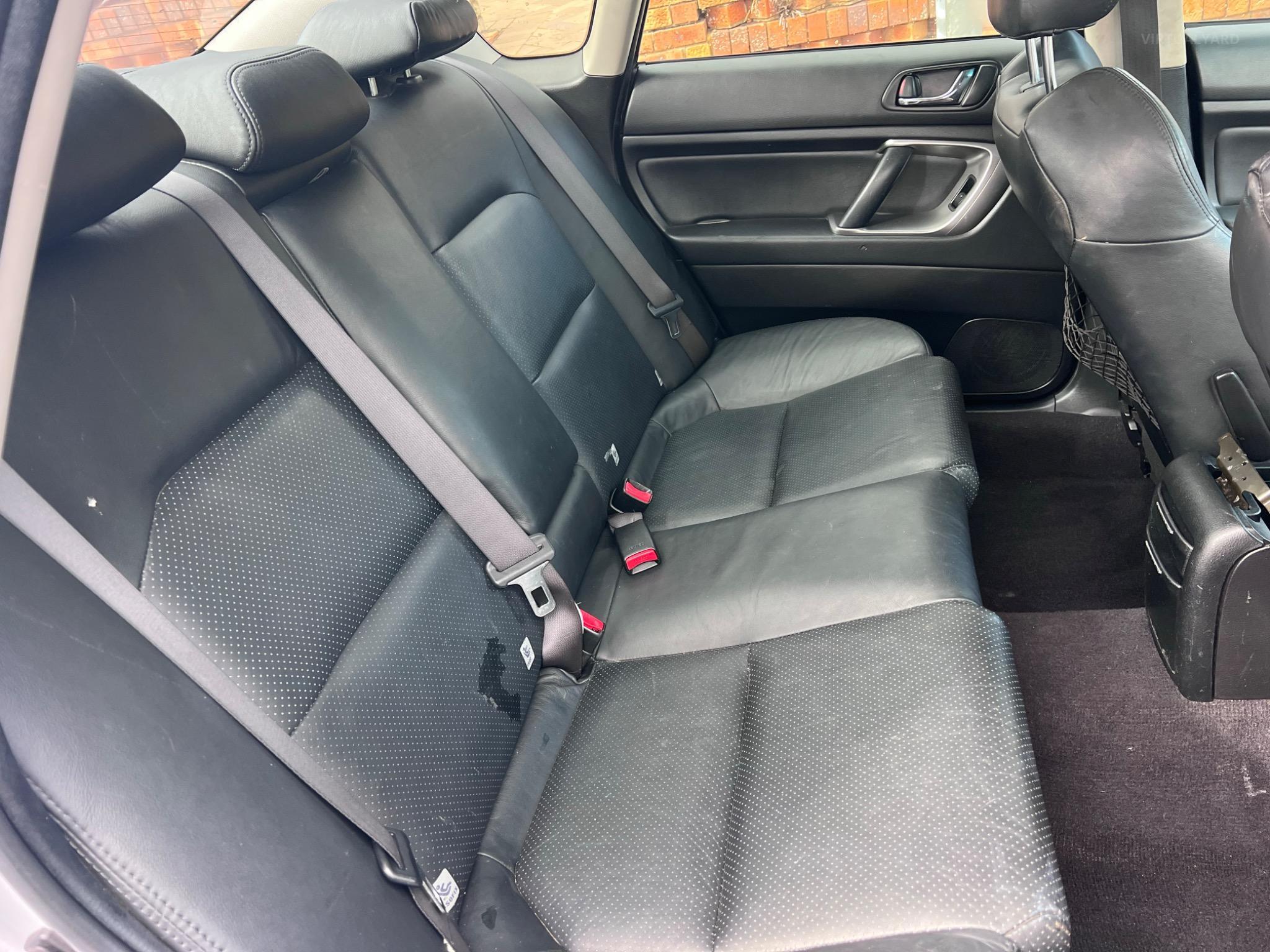 SUBARU LIBERTY