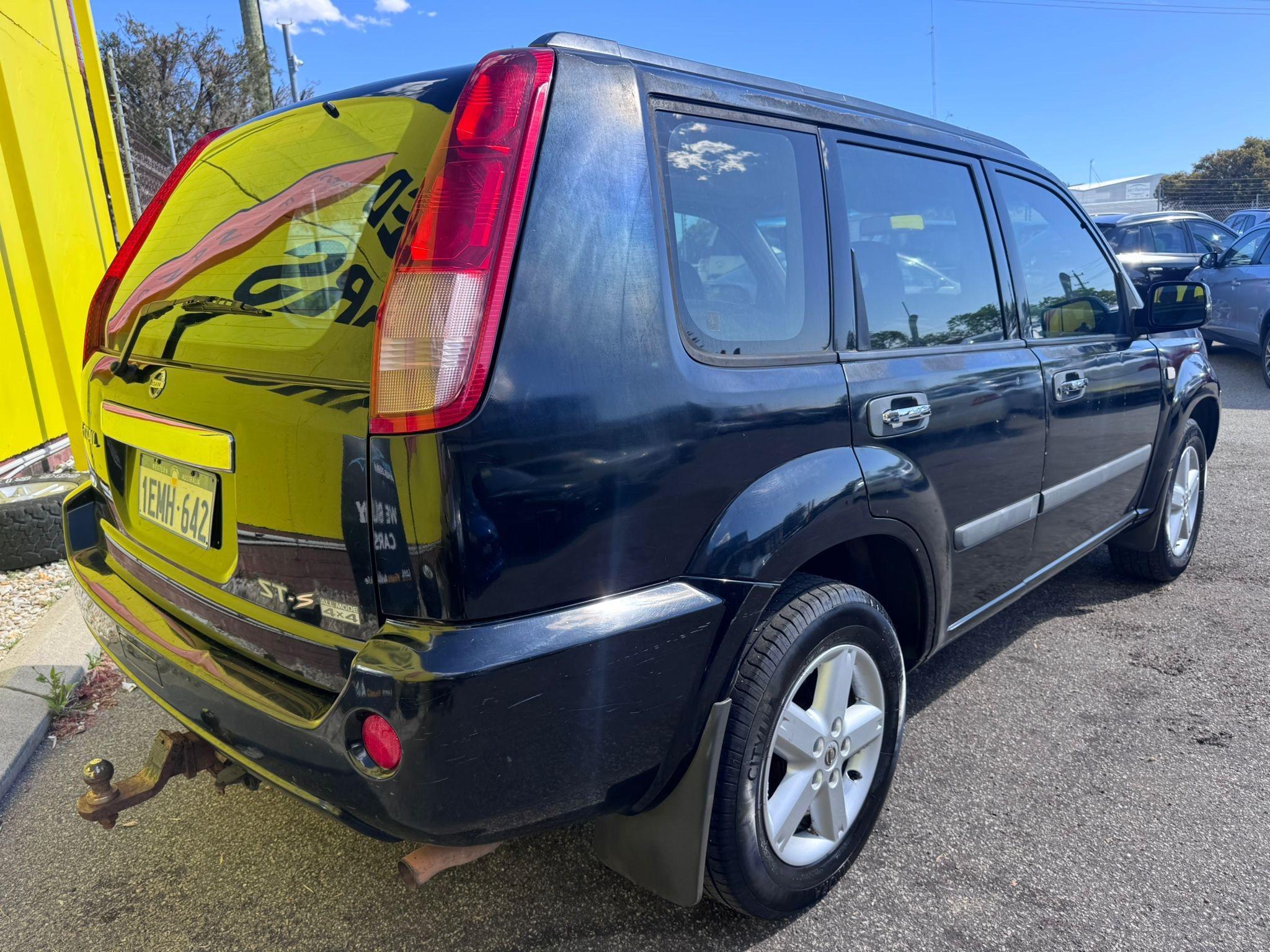 NISSAN X-TRAIL