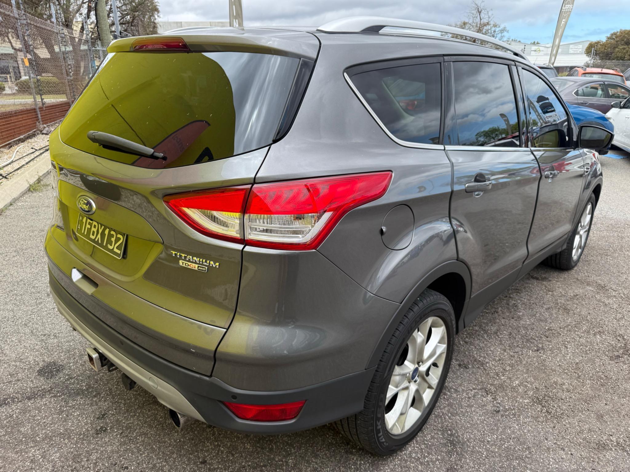 FORD KUGA