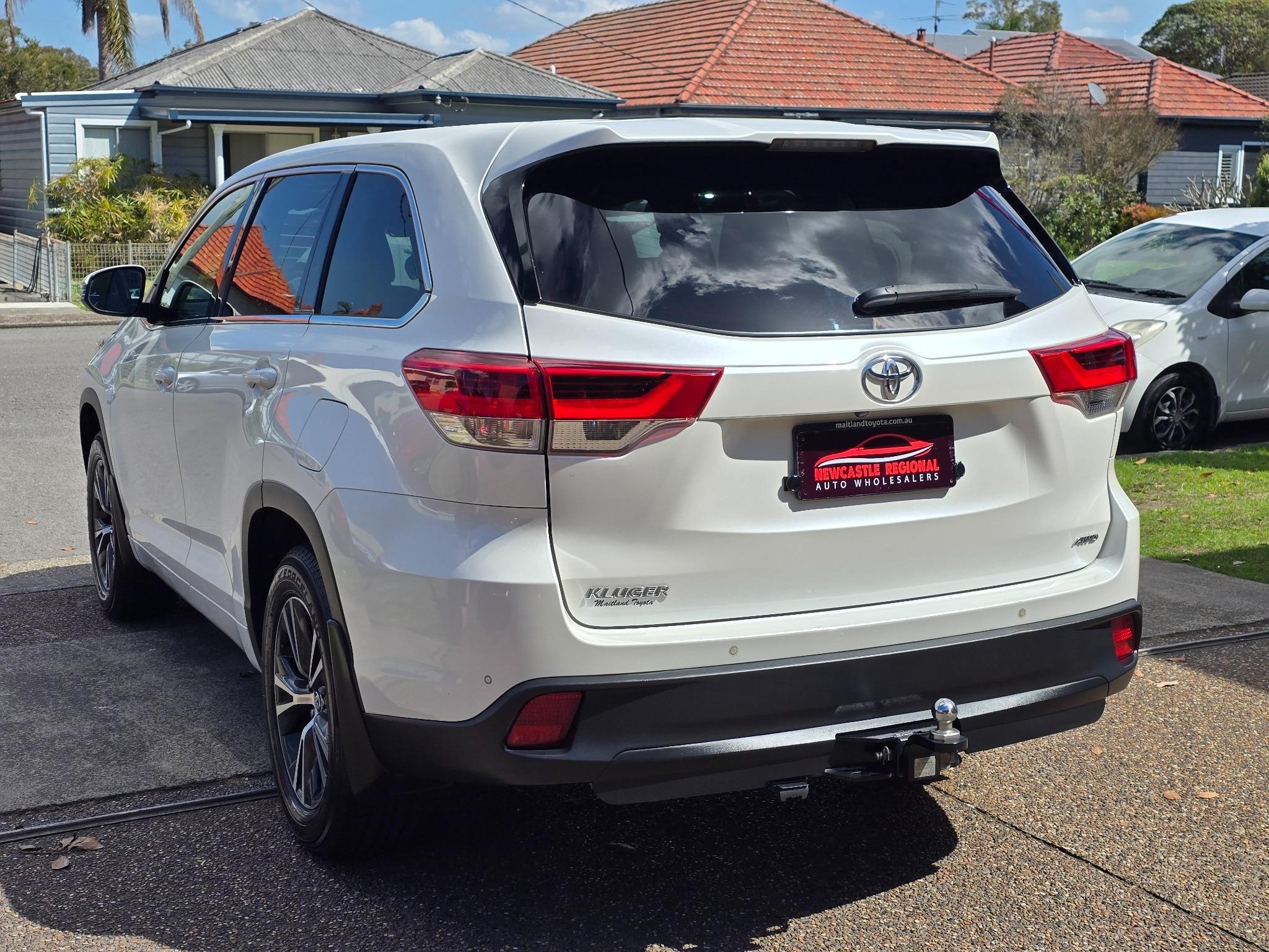 TOYOTA KLUGER