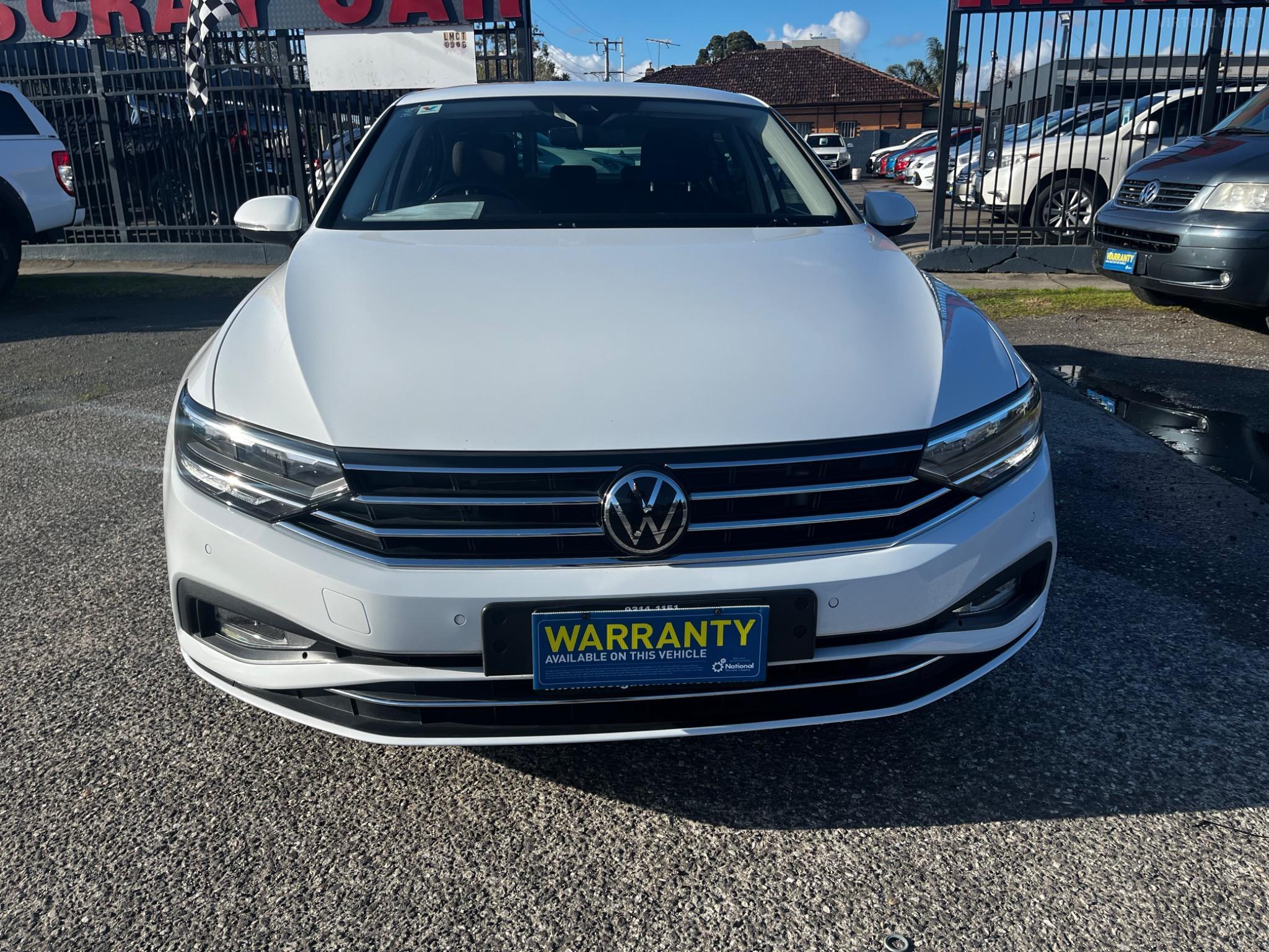 VOLKSWAGEN PASSAT