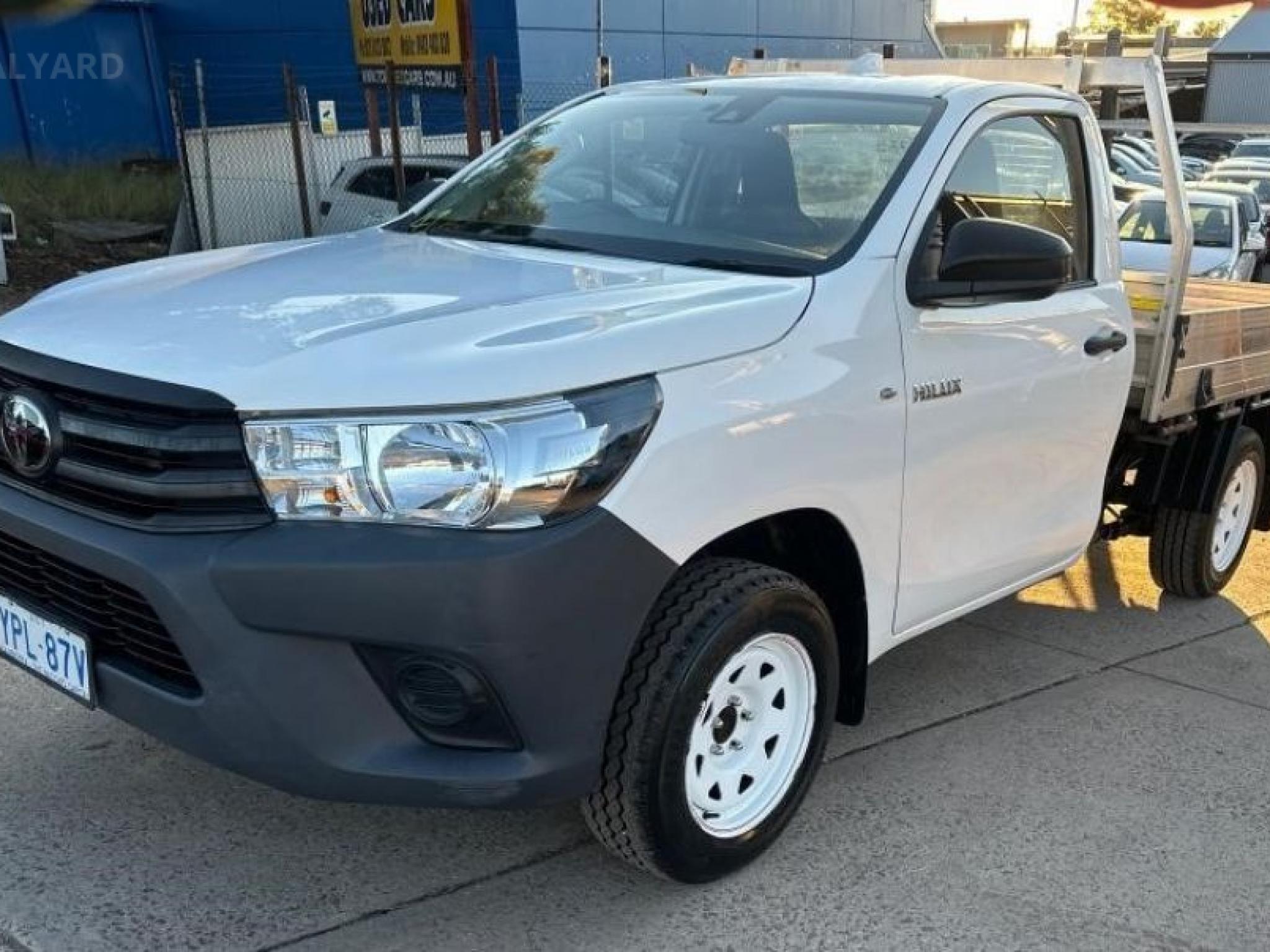 TOYOTA HILUX