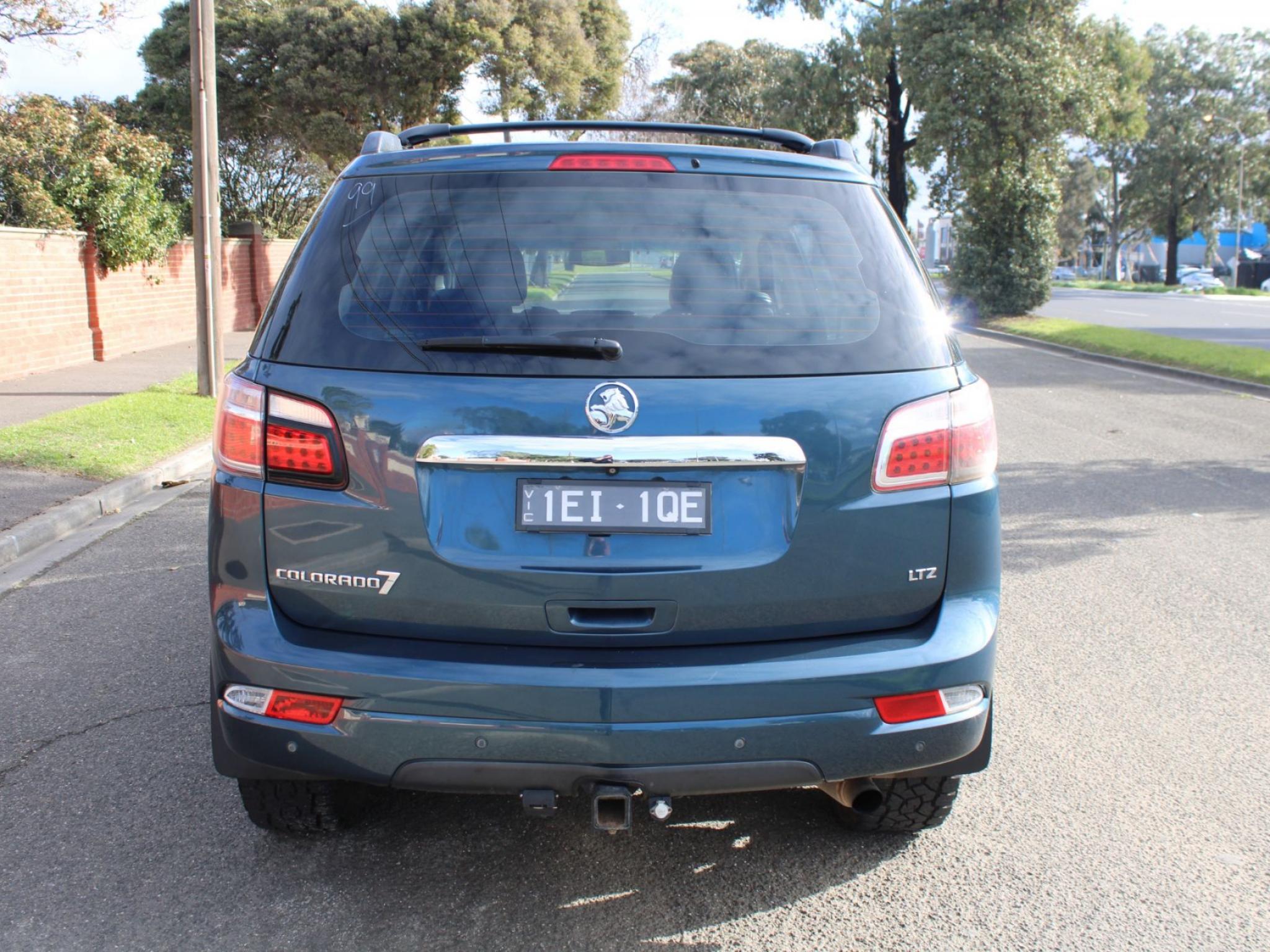 HOLDEN COLORADO 7