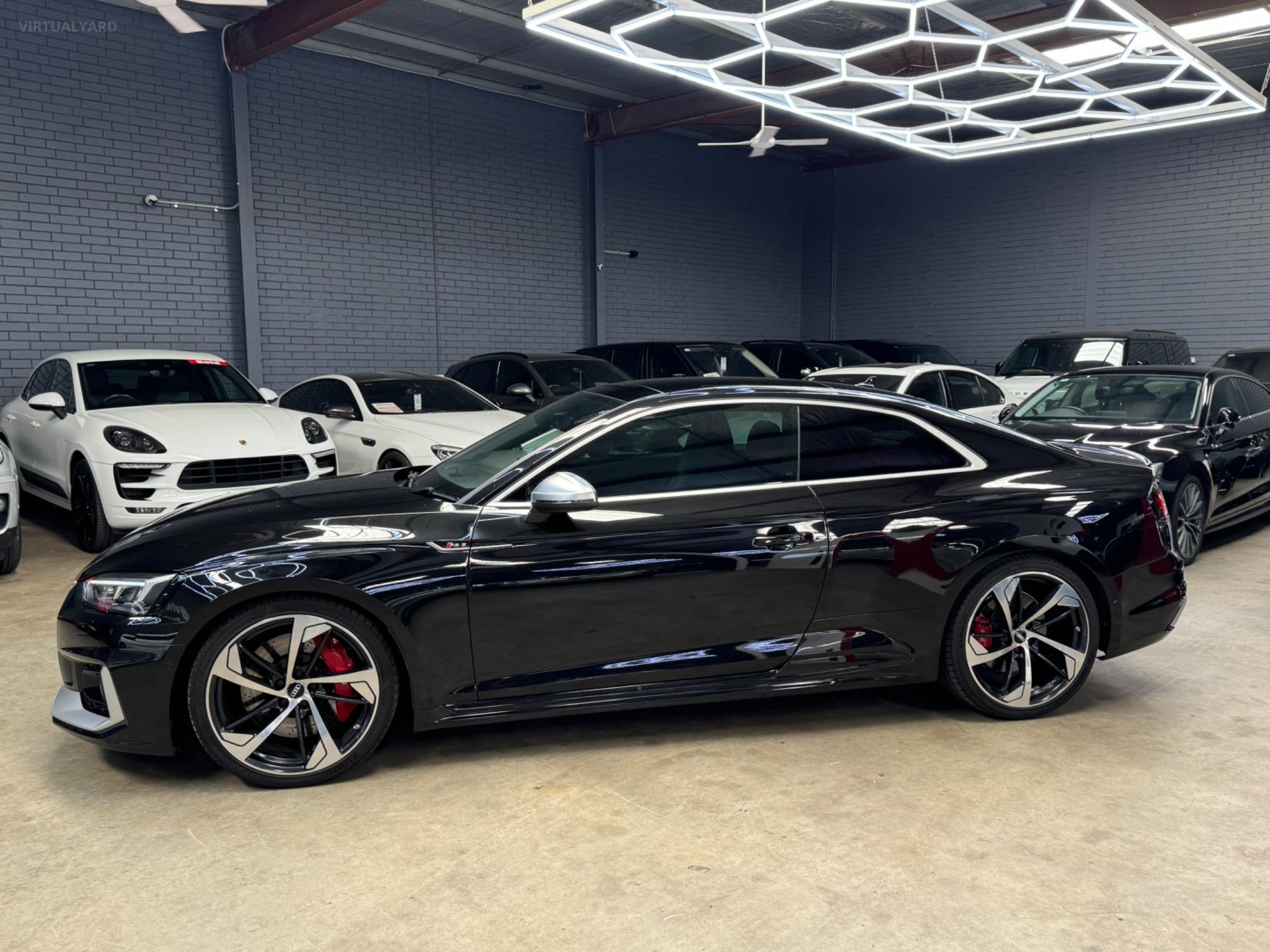 AUDI RS 5