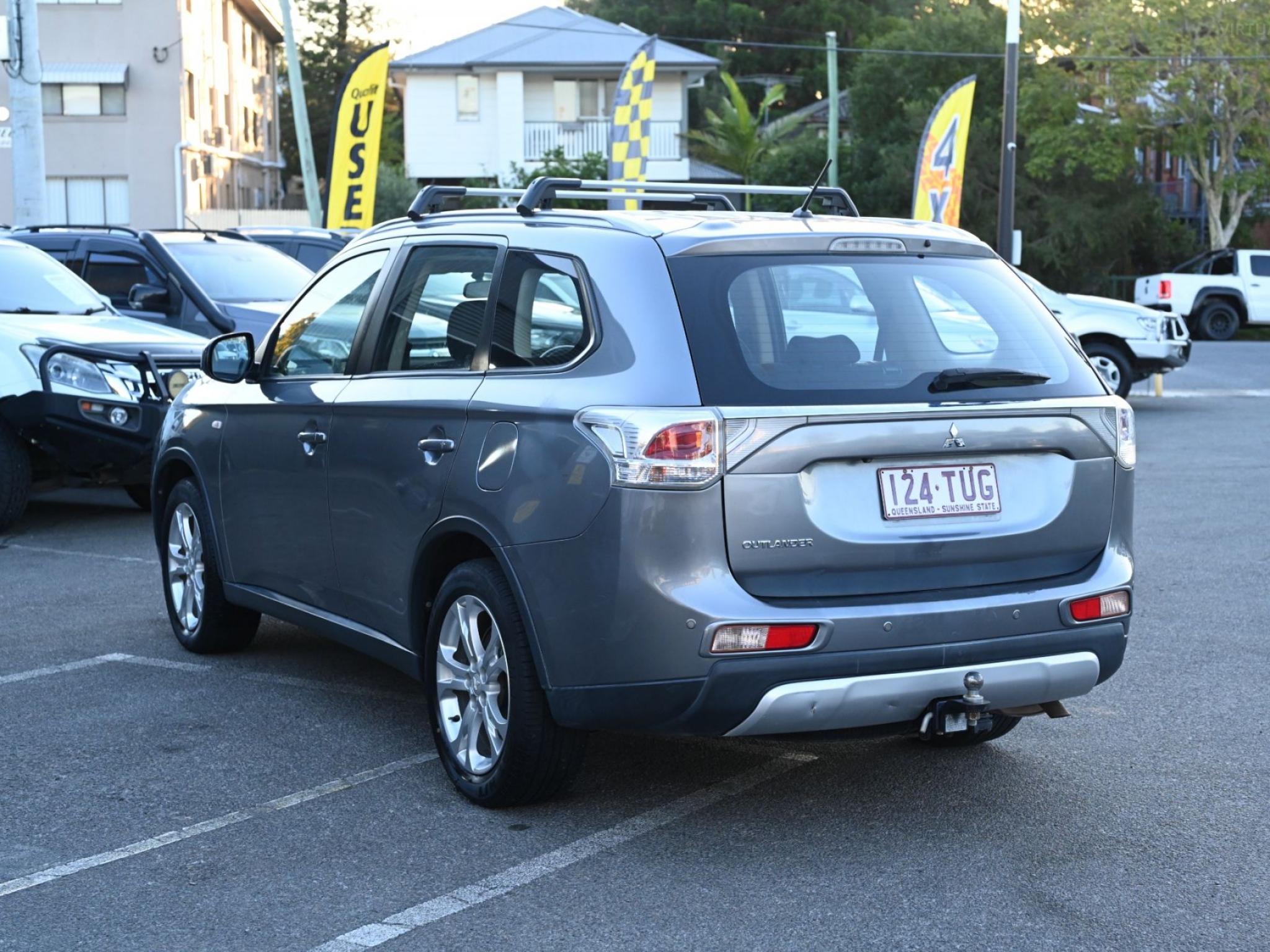 Mitsubishi Outlander