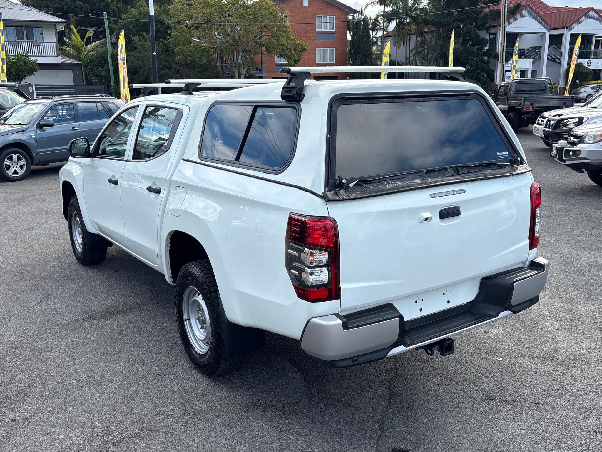 Mitsubishi Triton