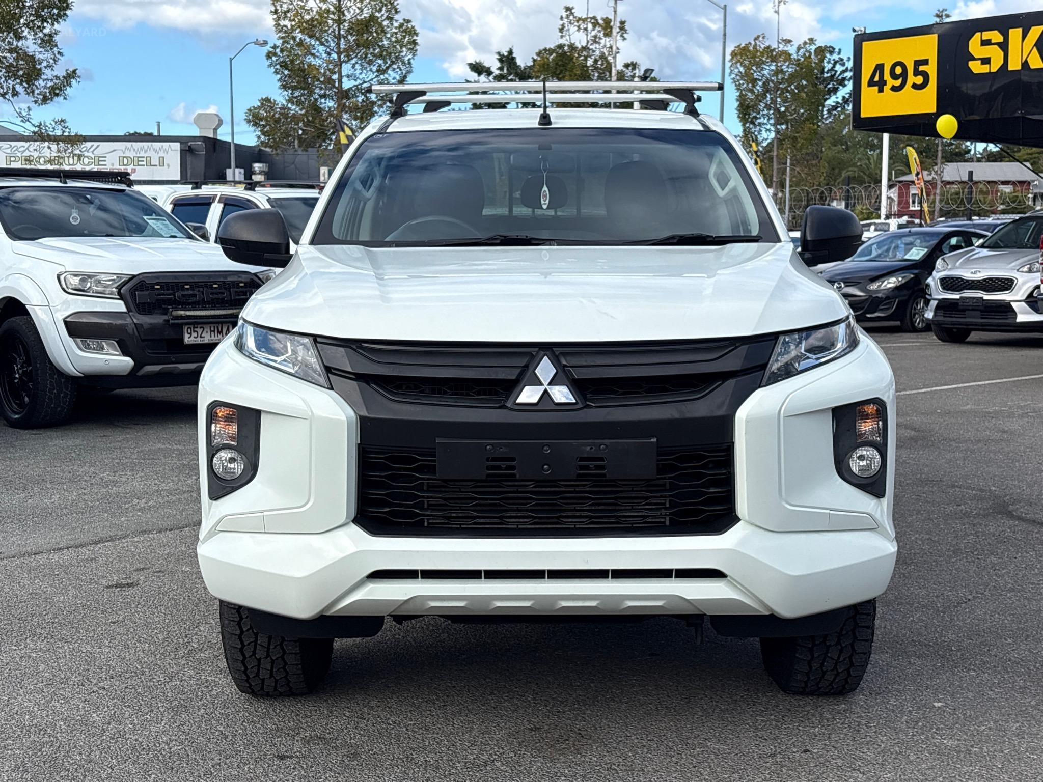 Mitsubishi Triton