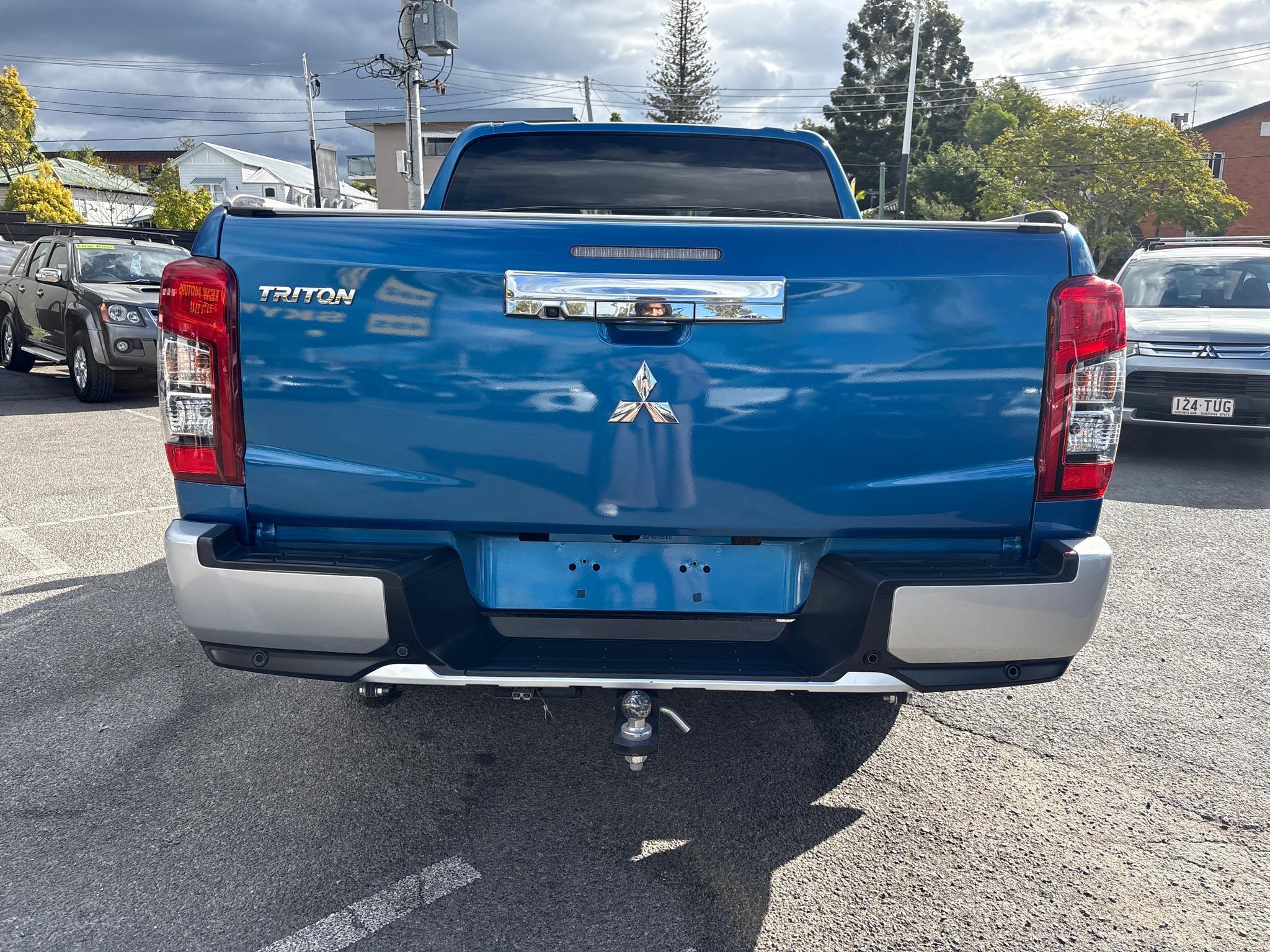 Mitsubishi Triton