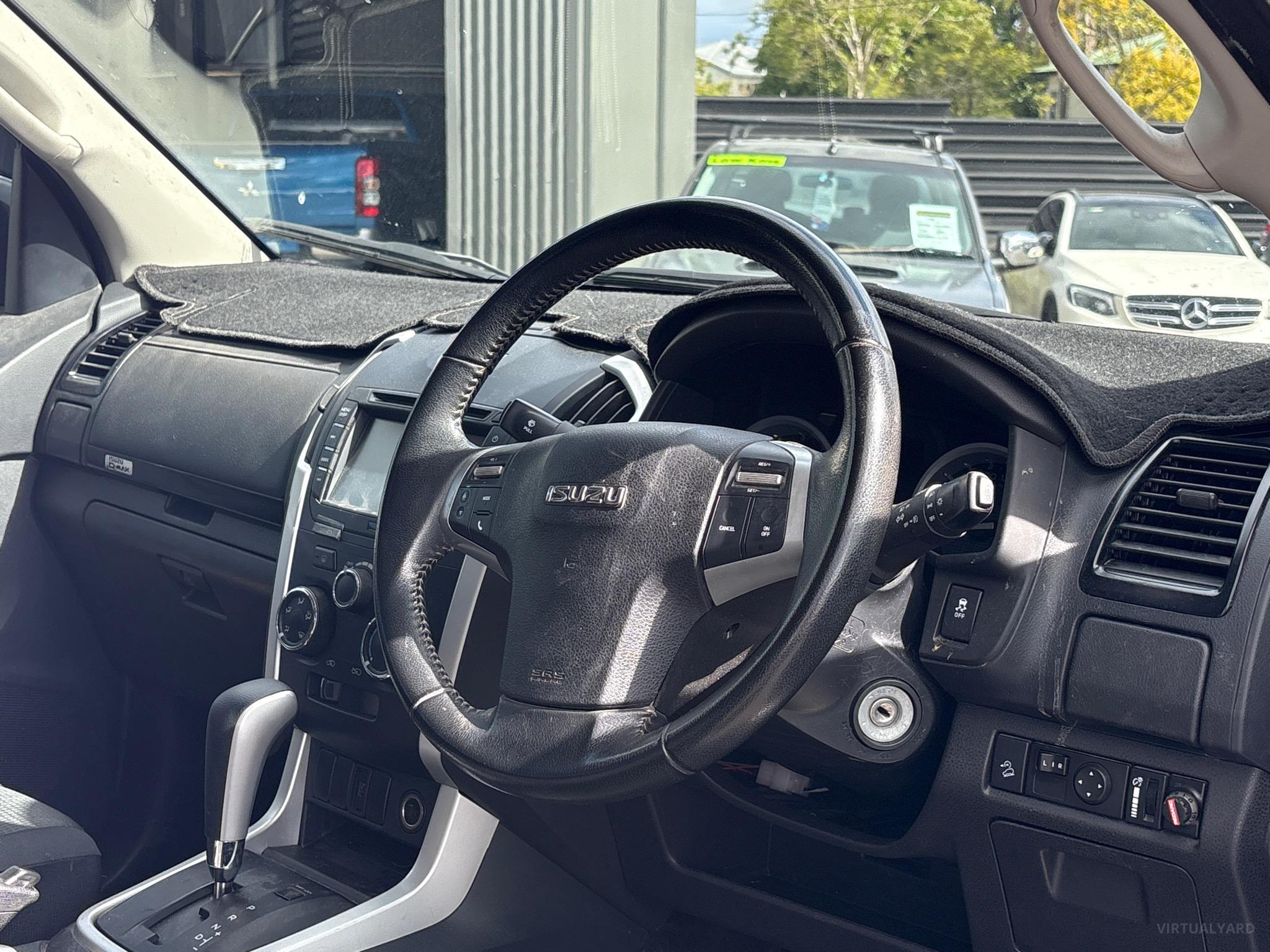Isuzu D-MAX