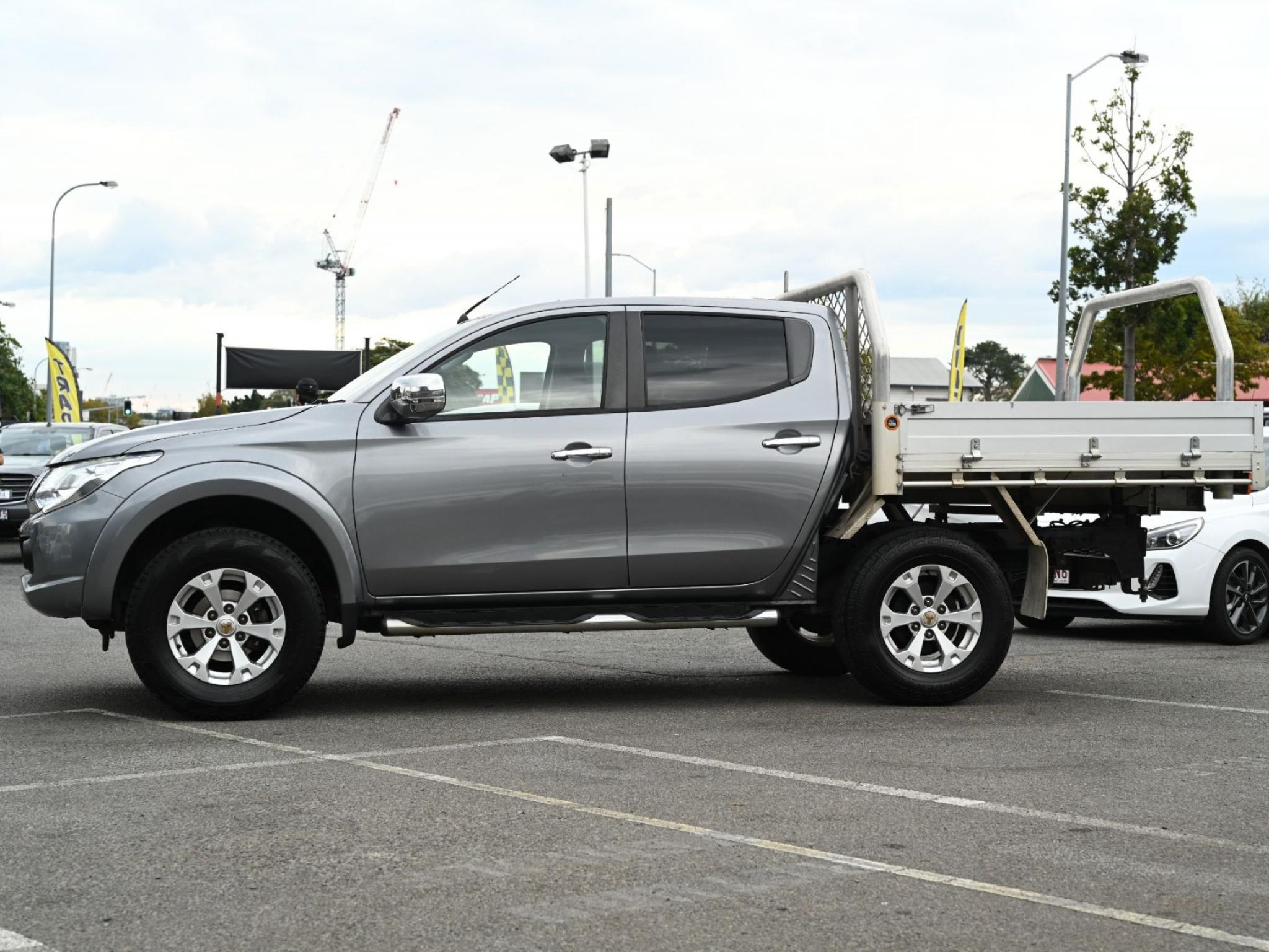 Mitsubishi Triton